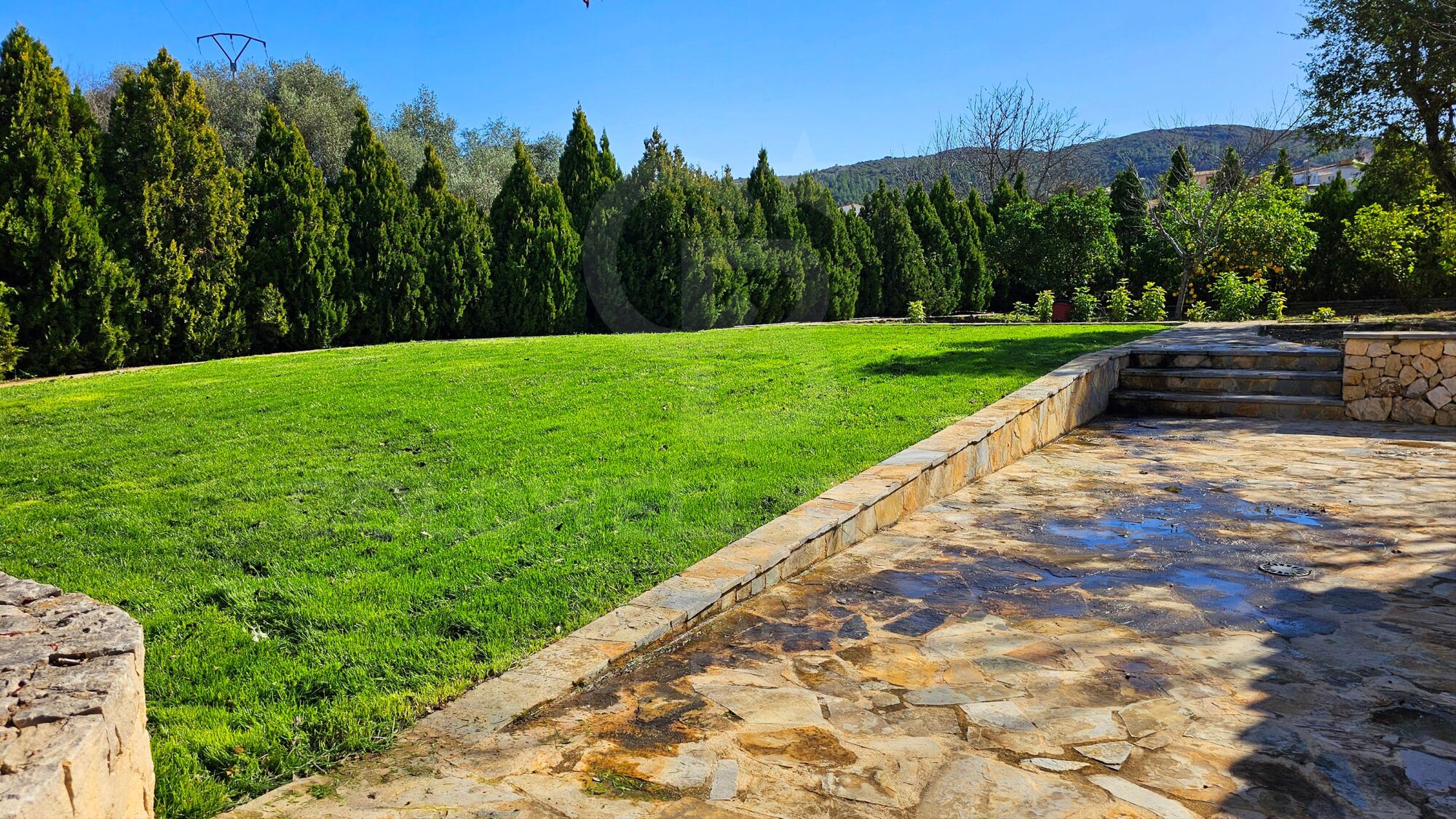Finca im Orba-Tal - eine Oase der Ruhe und Schönheit