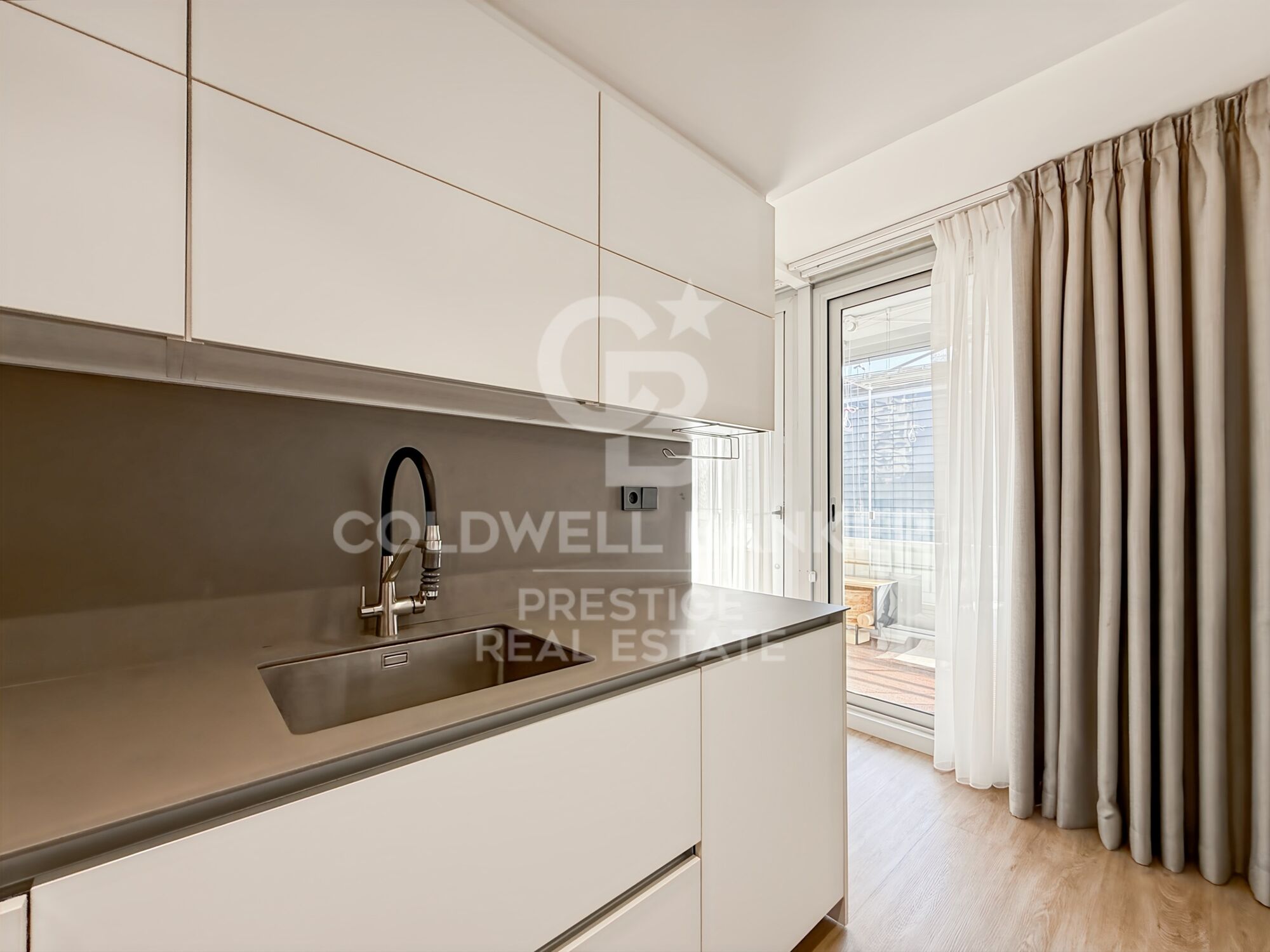 Neu renovierte 2-Zimmer-Wohnung in Illa del Cel - Diagonal Mar