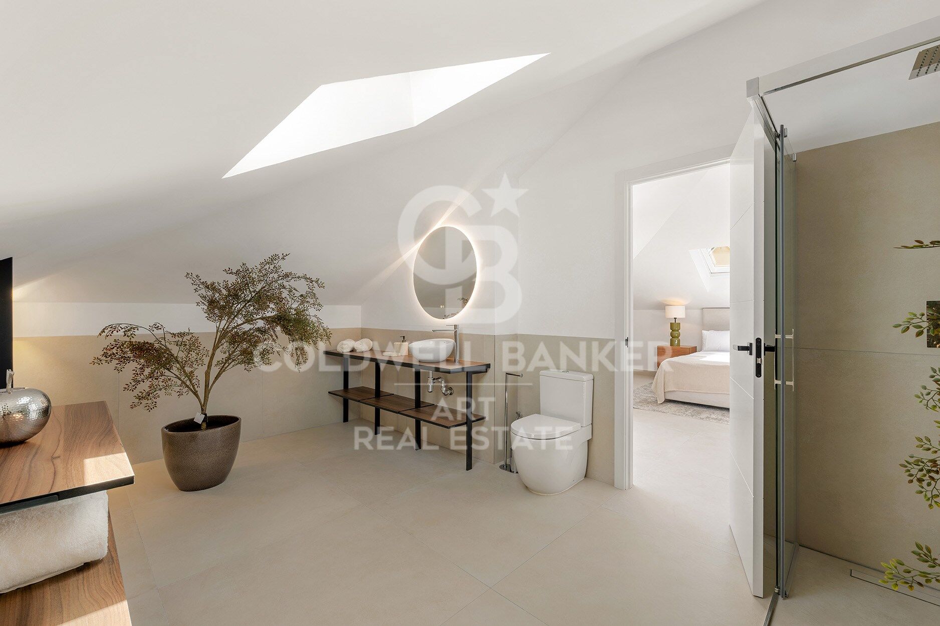 Exclusive Penthouse in the Heart of Nueva Andalucía