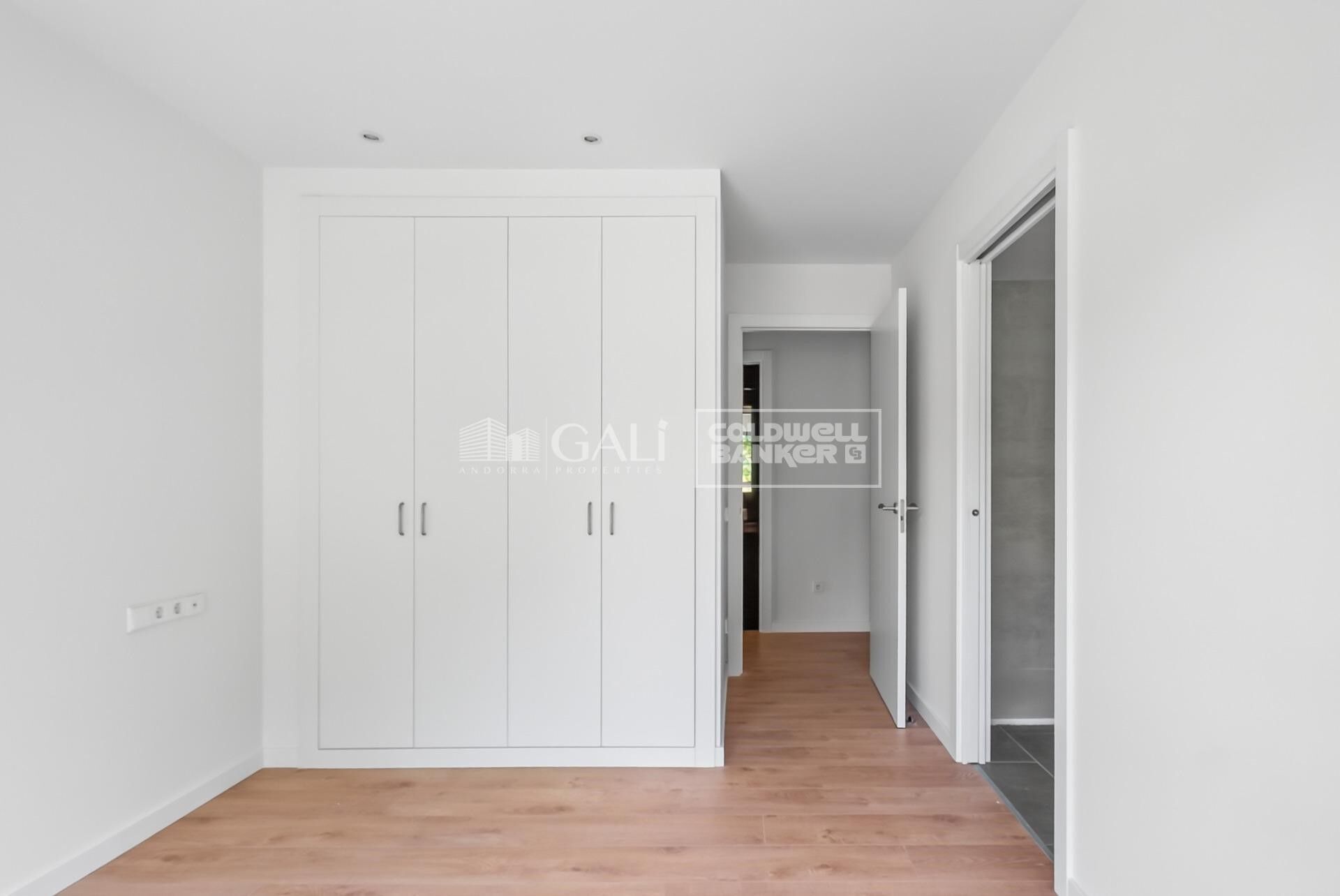 Apartment 3 Bedrooms Rent Canillo