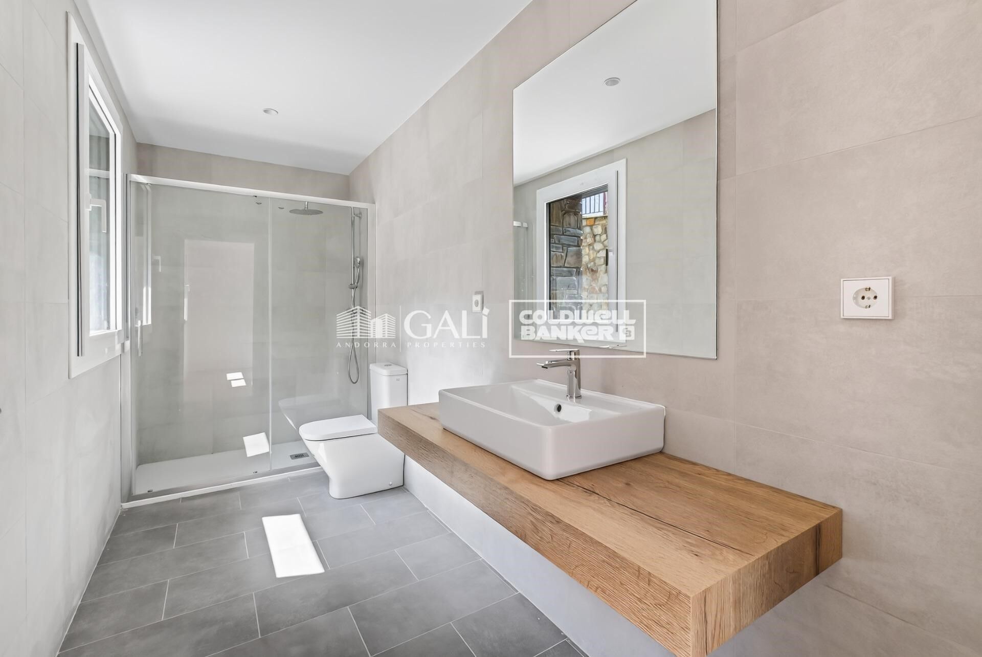 Apartment 3 Bedrooms Rent Canillo