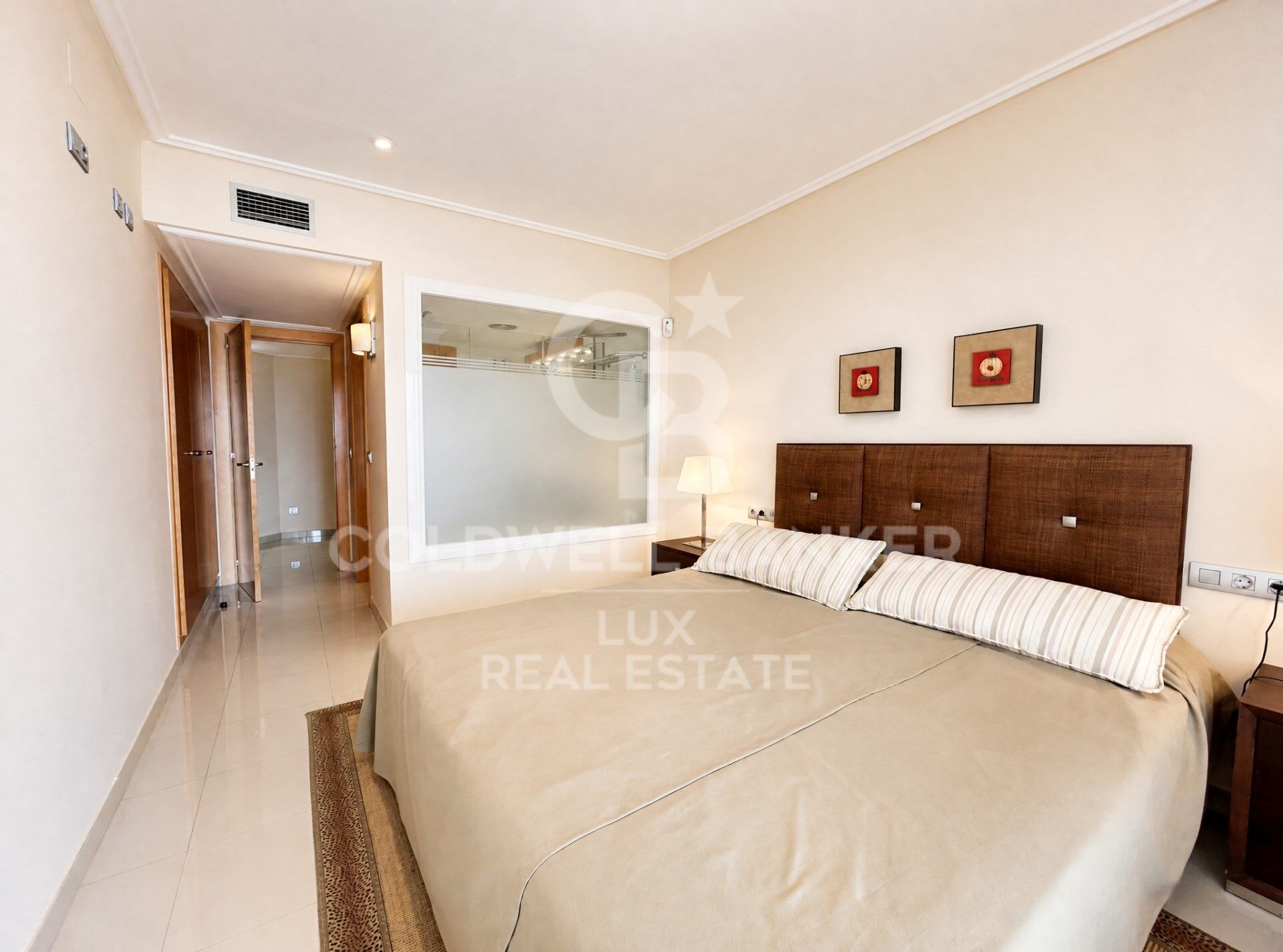Apartamento de 3 habitaciones frente al camino de ronda de Roses, Costa Brava
