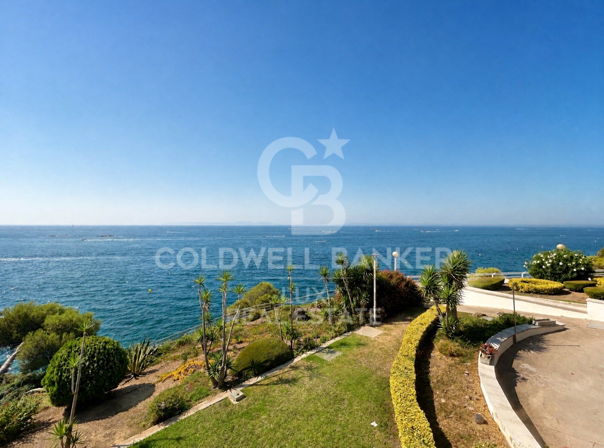 Apartamento de 3 habitaciones frente al camino de ronda de Roses, Costa Brava