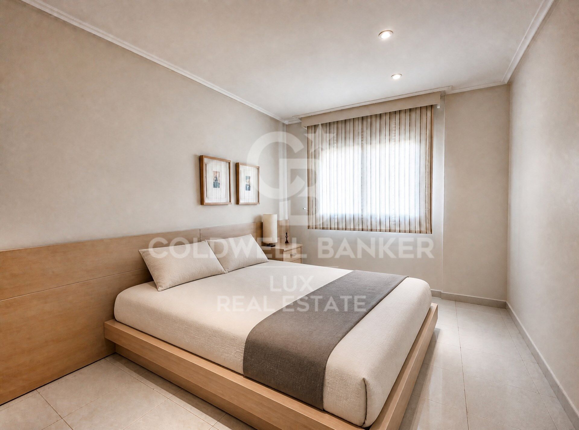 3-bedroom flat overlooking the coastal path in Roses, Costa Brava