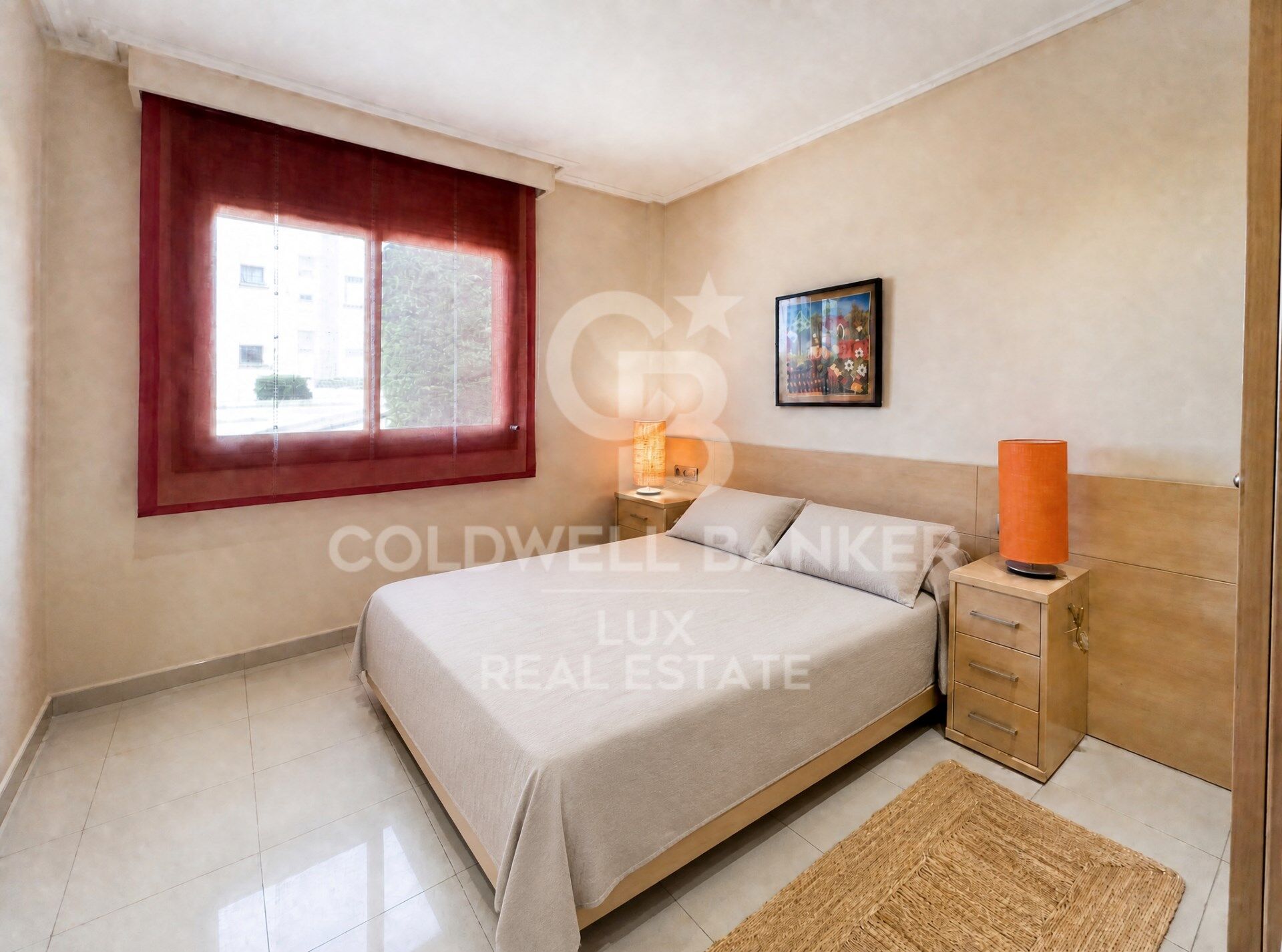 3-bedroom flat overlooking the coastal path in Roses, Costa Brava