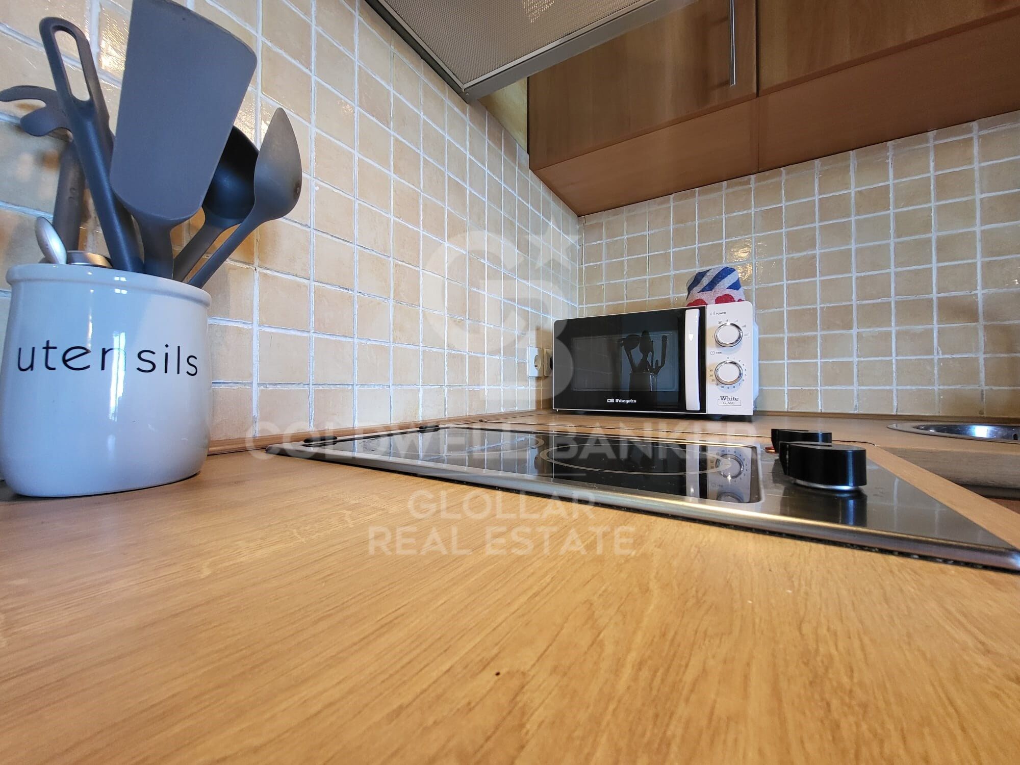 Apartamento de invierno con chimenea en Osséja