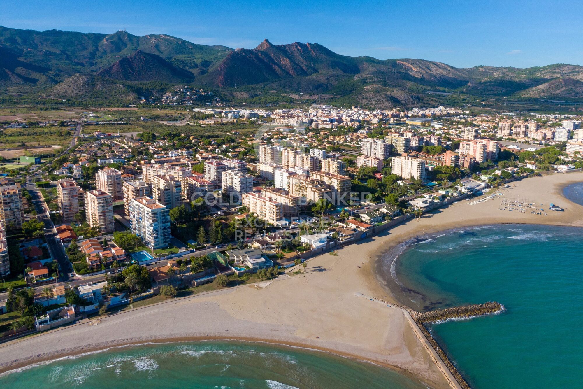 Investitionsmöglichkeit: 400 m² Grundstück am Meer in Benicàssim