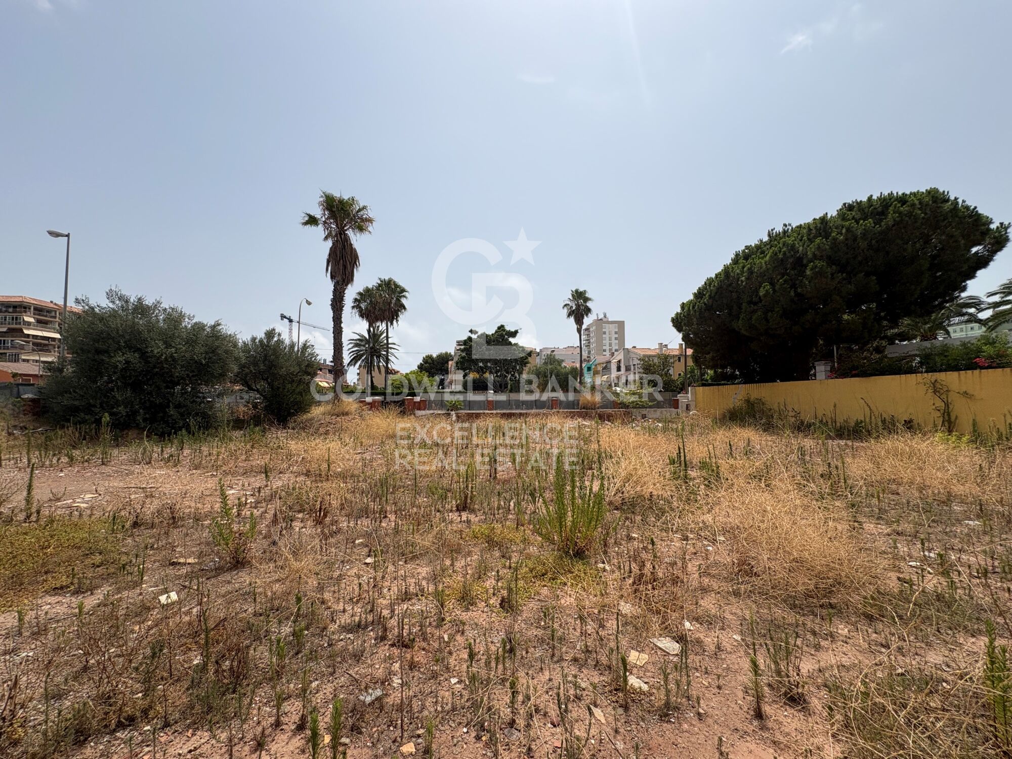 982 m² corner urban plot for villa by the sea in Benicàssim