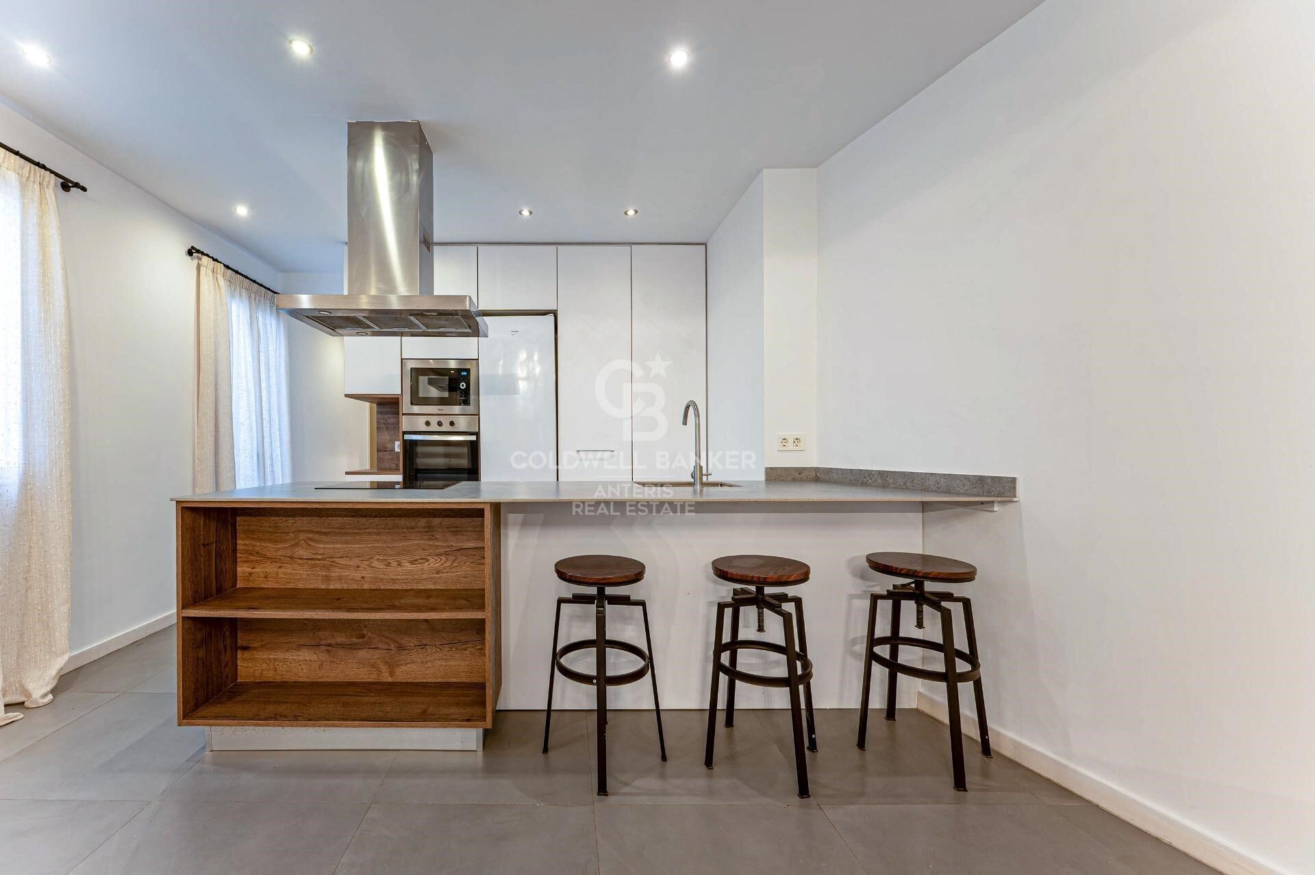 Space, Light and Design in a Refurbished Stately Building