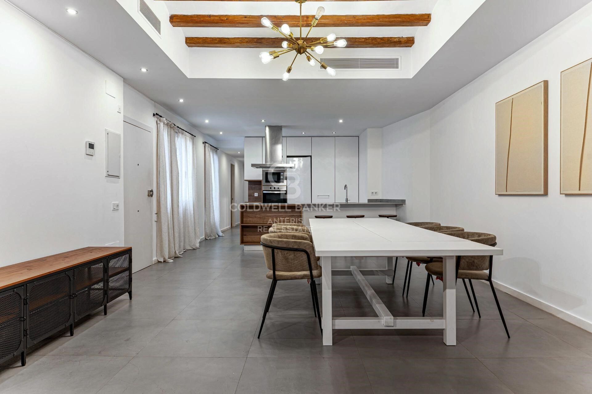 Space, Light and Design in a Refurbished Stately Building