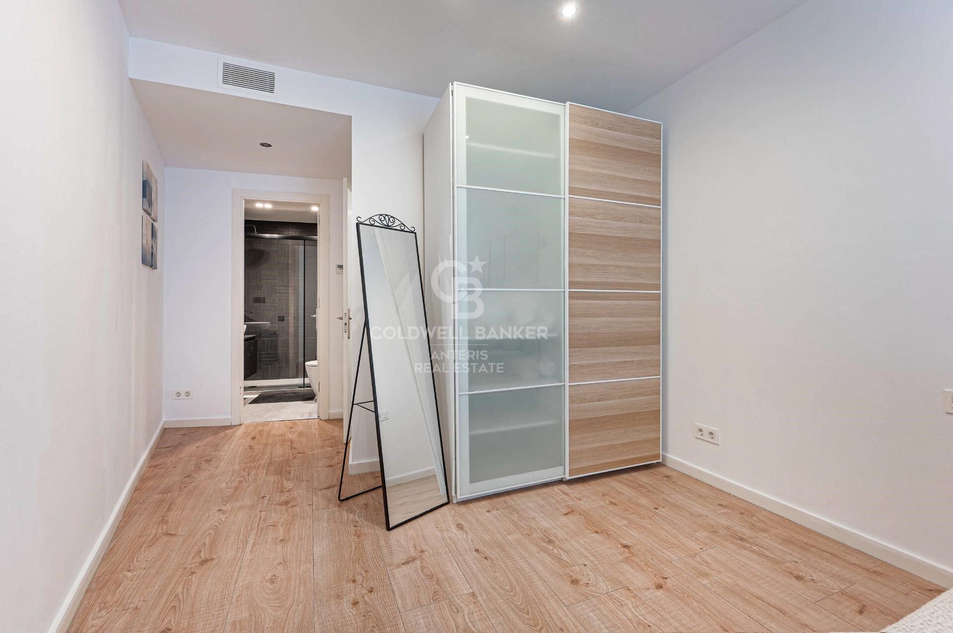 Space, Light and Design in a Refurbished Stately Building