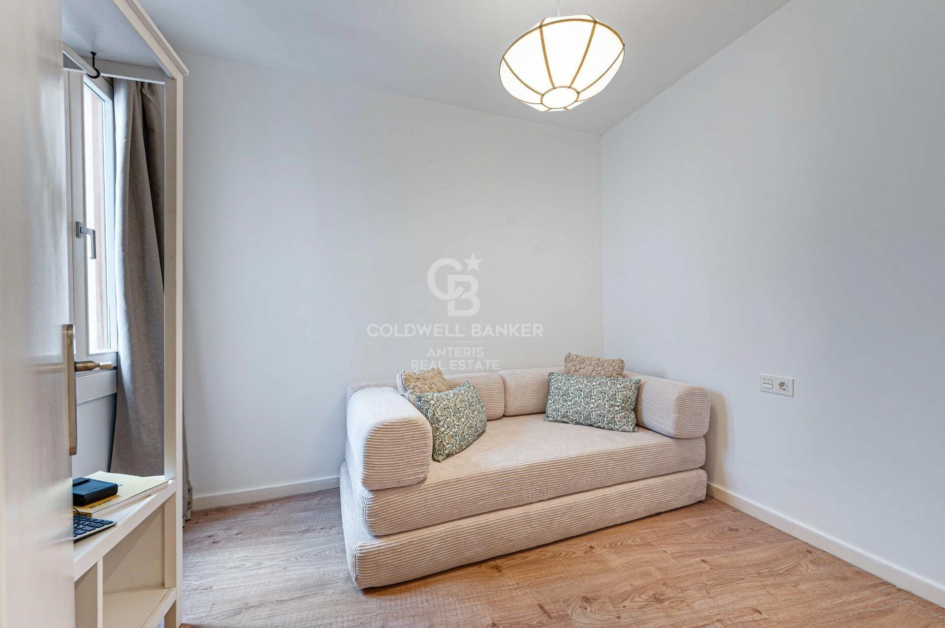 Space, Light and Design in a Refurbished Stately Building