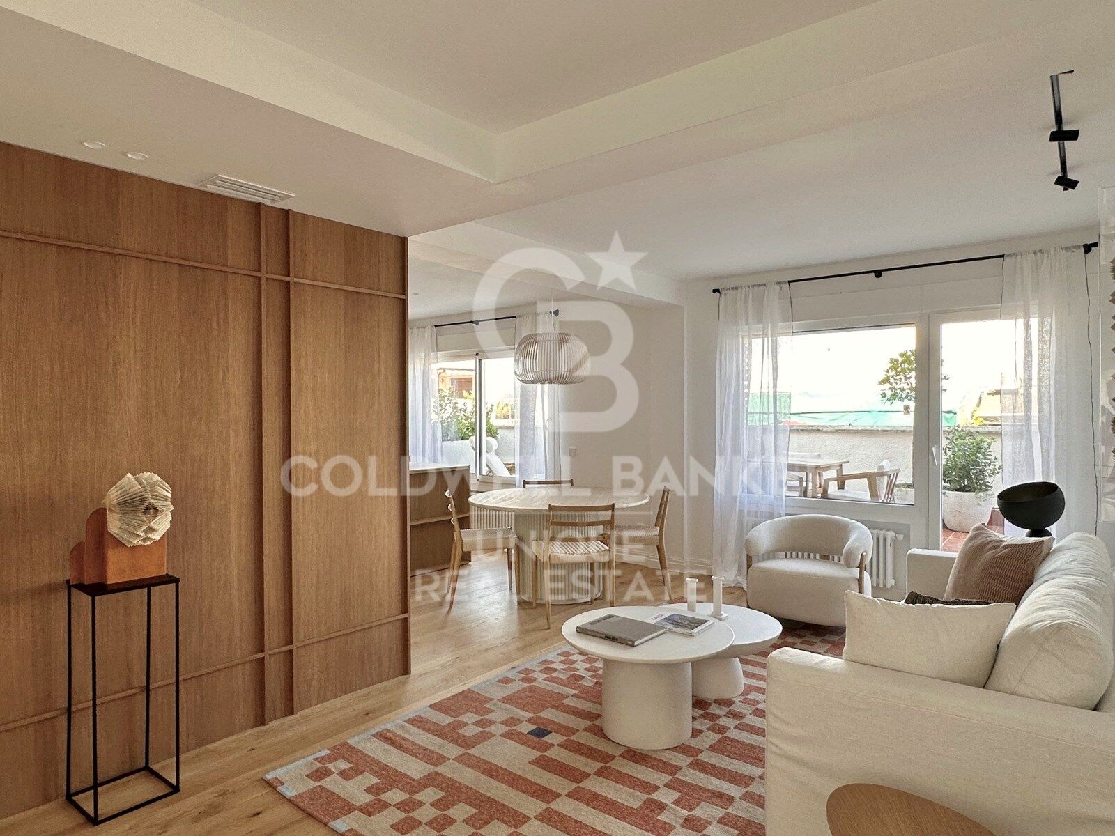 Penthouse mit Terrasse und 3 Schlafzimmern im Stadtteil Salamanca
