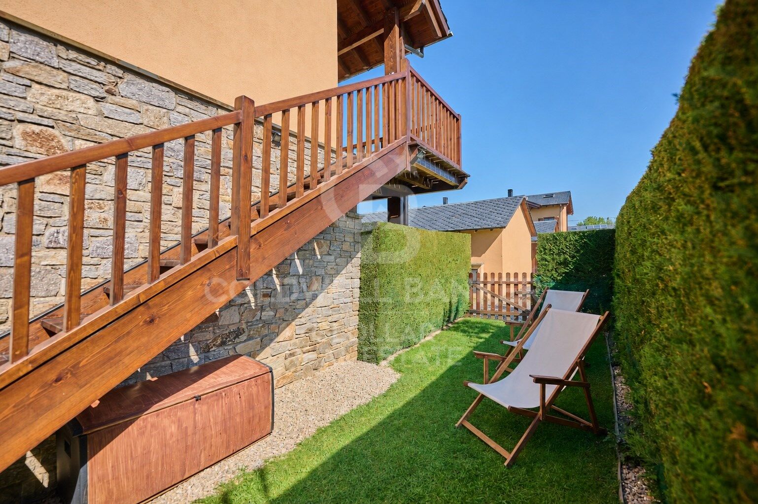 Apartment 3 Bedrooms Sale Osséja