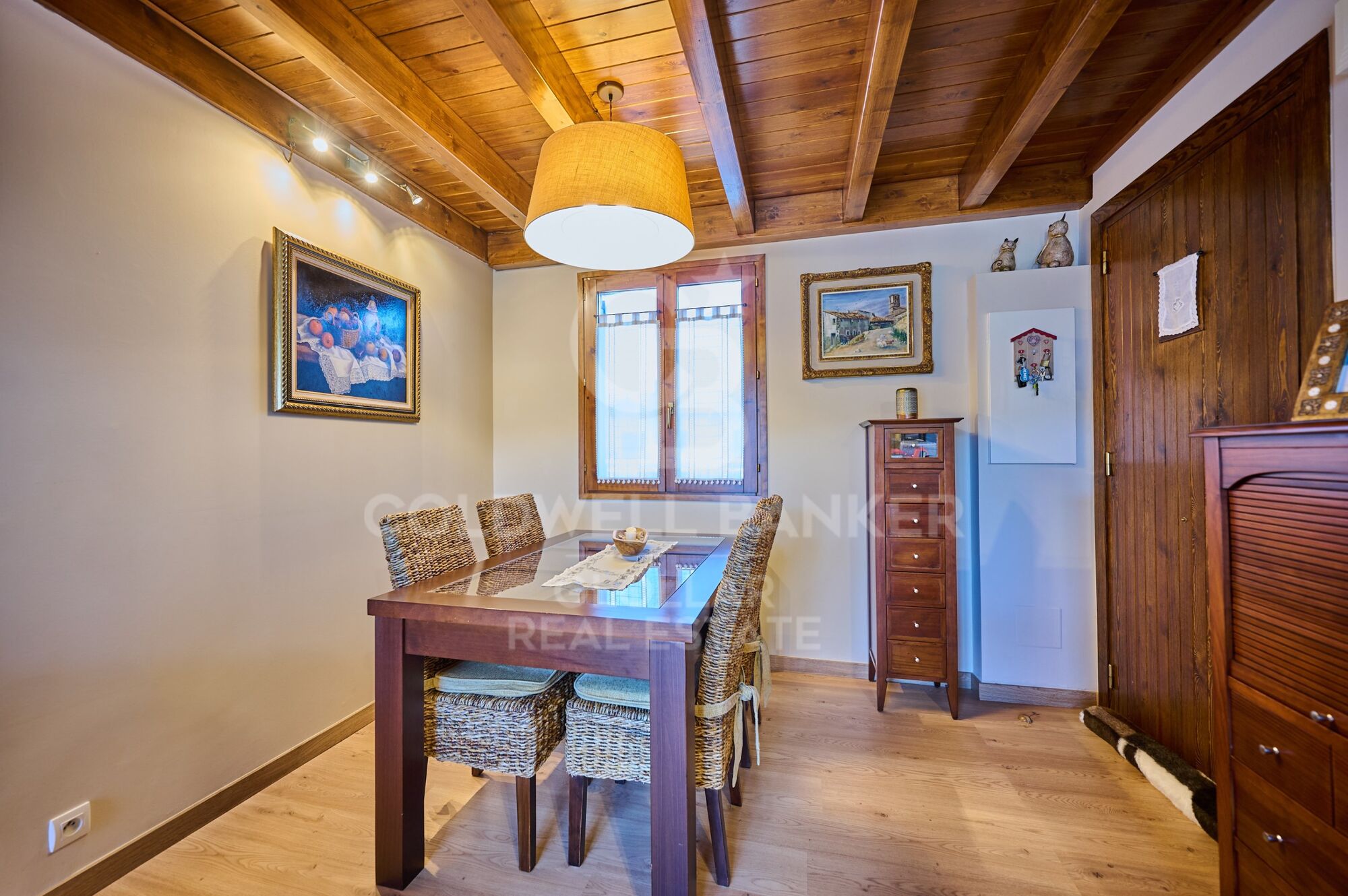 Apartment 3 Bedrooms Sale Osséja