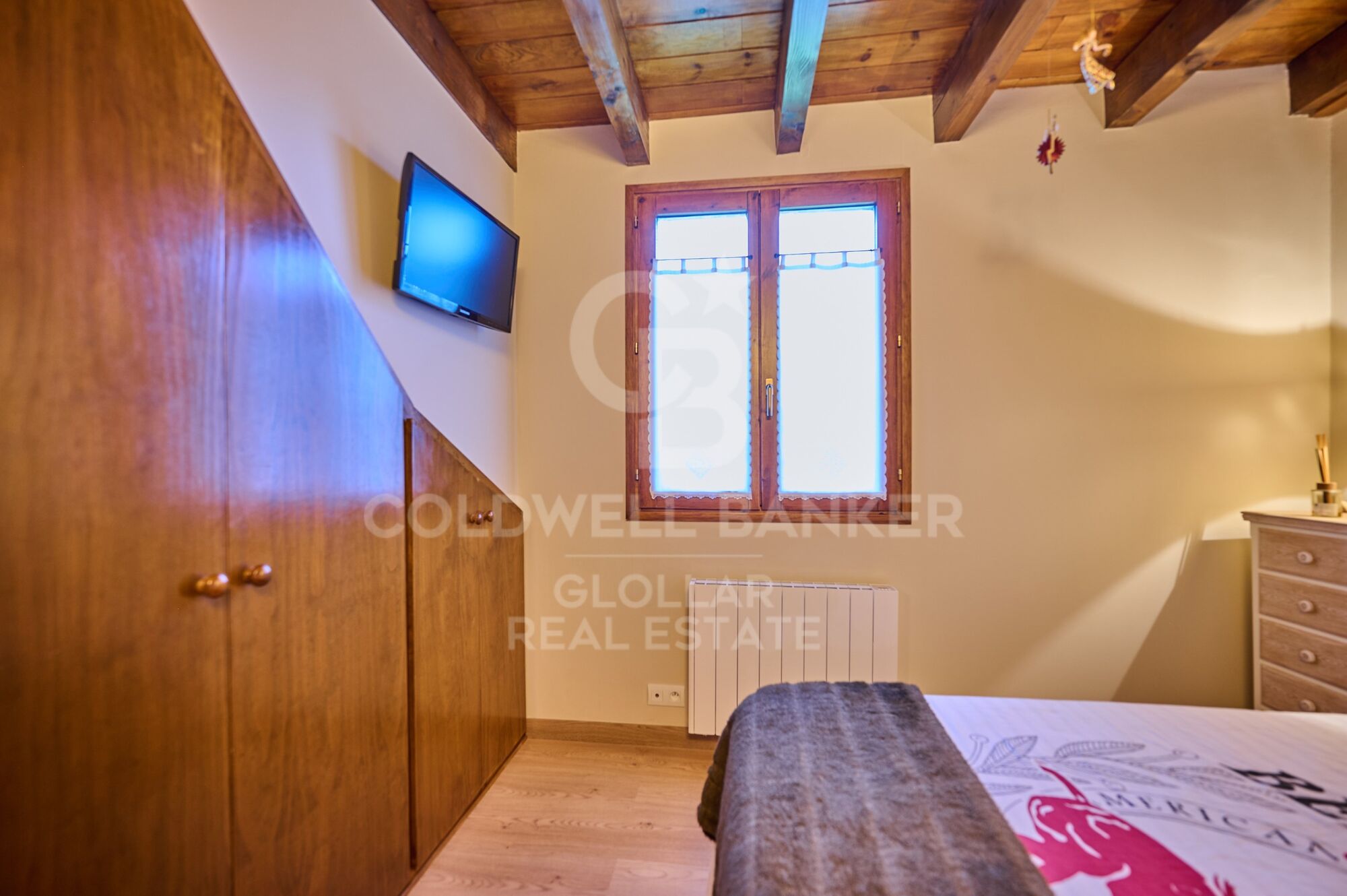 Apartment 3 Bedrooms Sale Osséja
