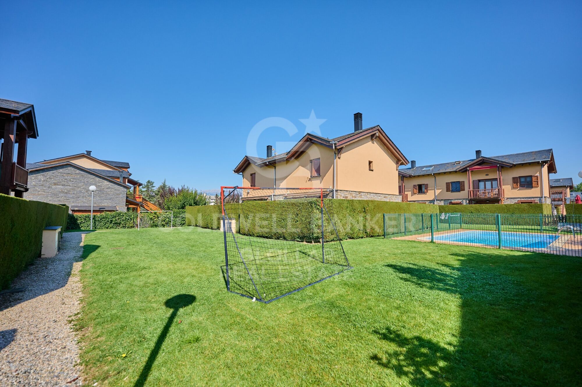 Apartment 3 Bedrooms Sale Osséja