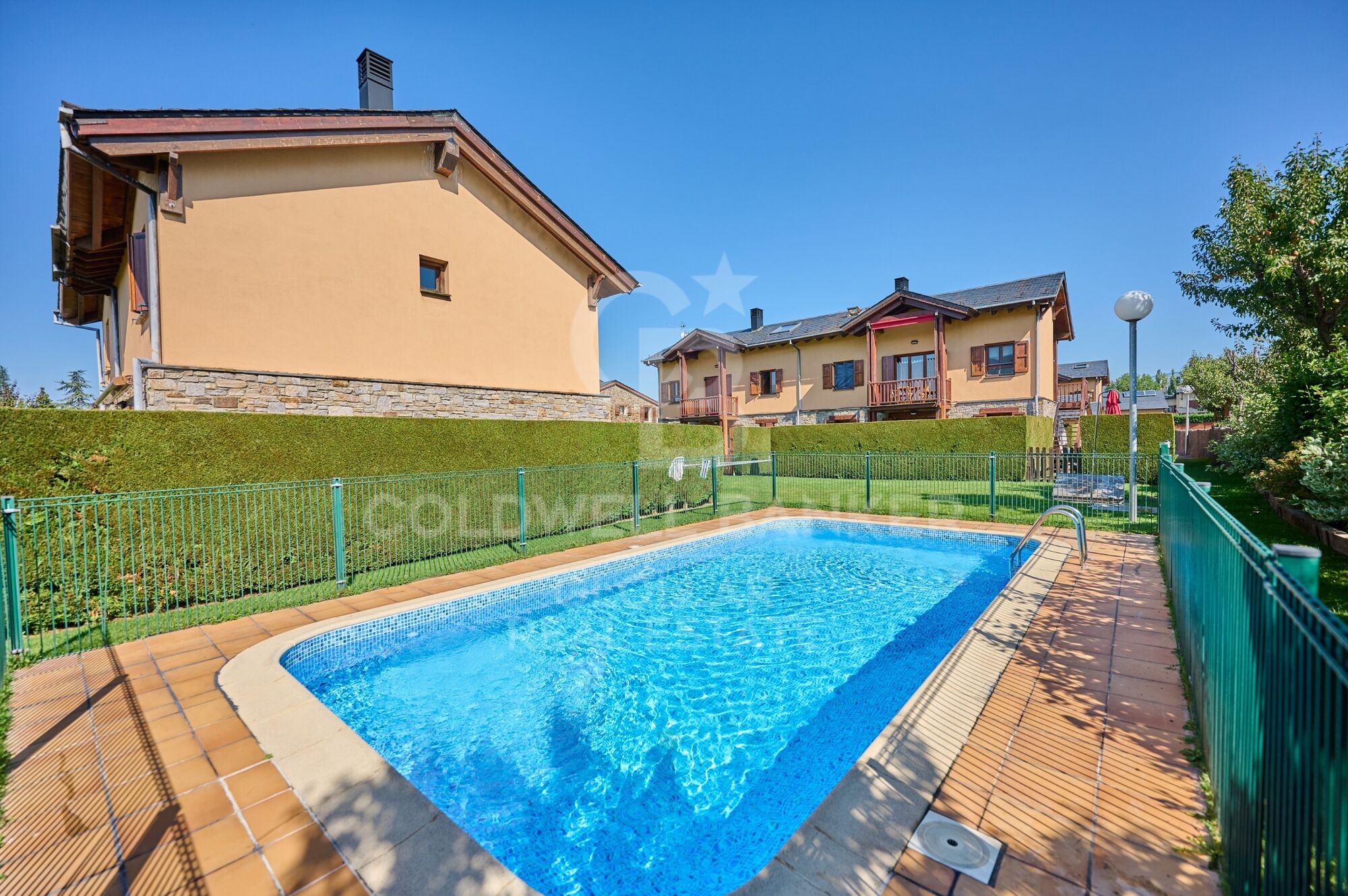 Apartment 3 Bedrooms Sale Osséja