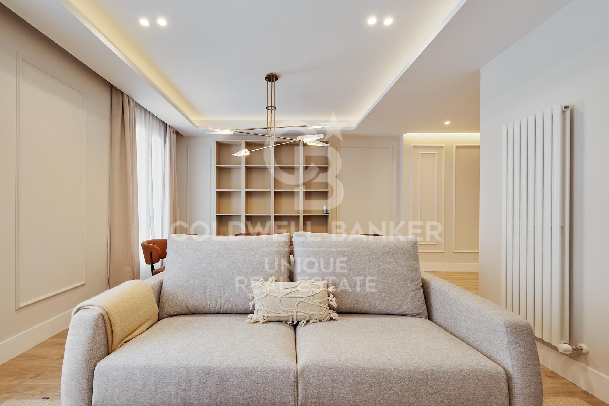 Apartment with classic façade with 3 bedrooms in Recoletos