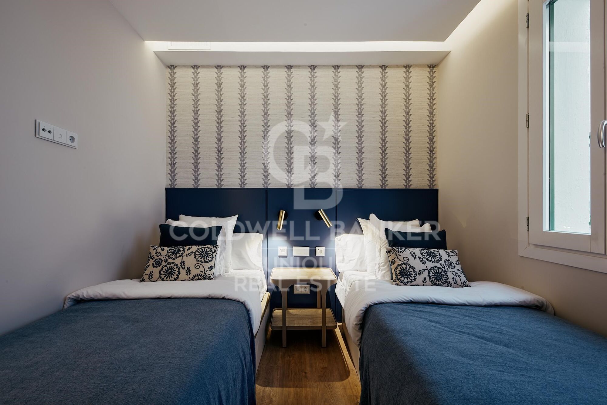 Apartment with classic façade with 3 bedrooms in Recoletos