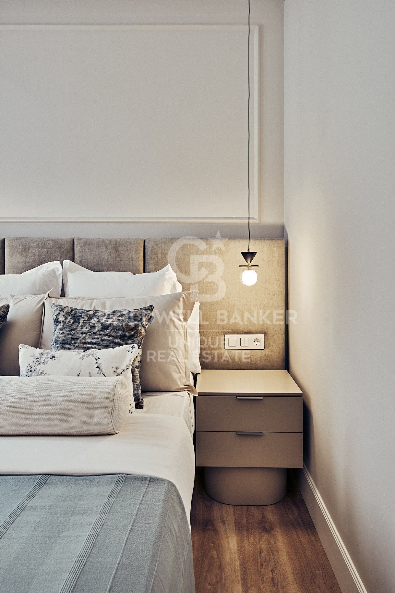 Flat 2 Bedrooms Sale Madrid