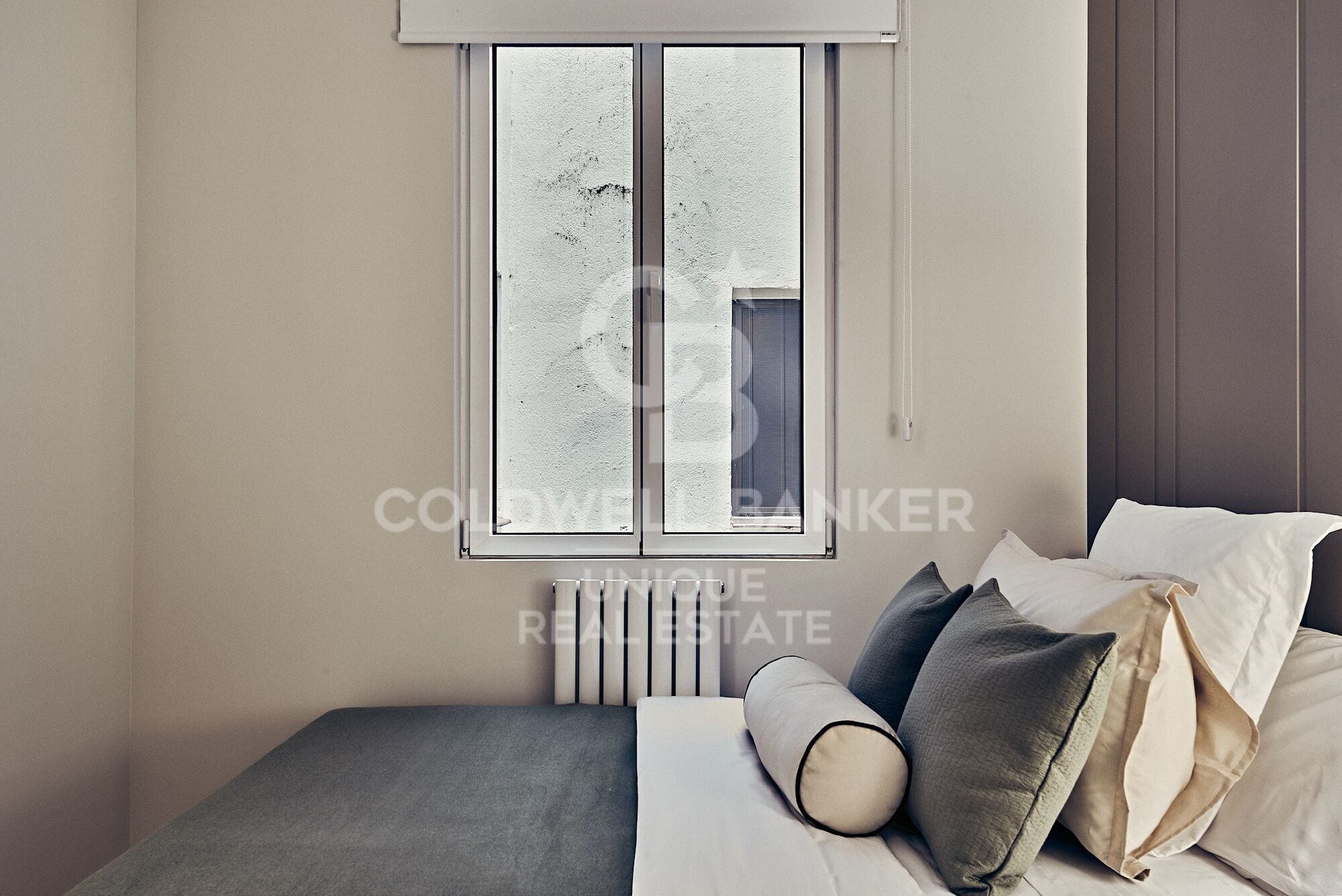 Flat 2 Bedrooms Sale Madrid