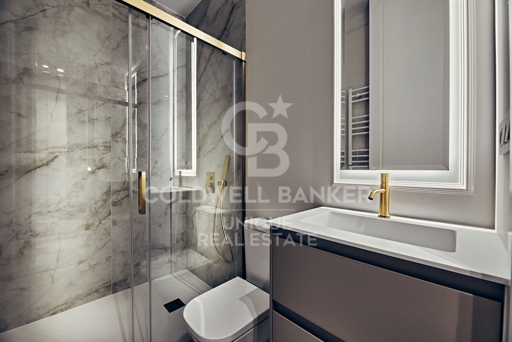 Flat 2 Bedrooms Sale Madrid