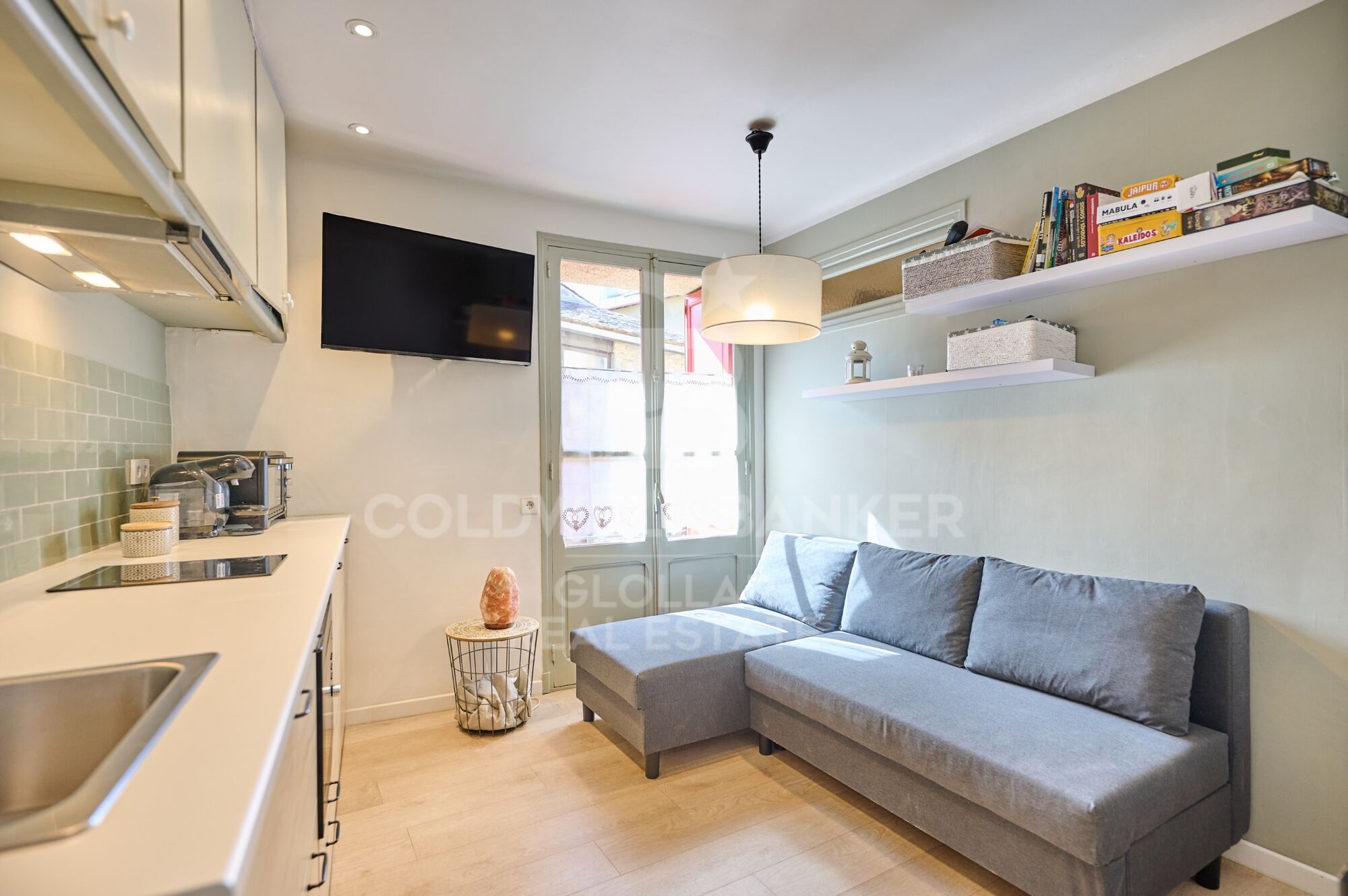 Apartamento reformado con terraza en Osséja