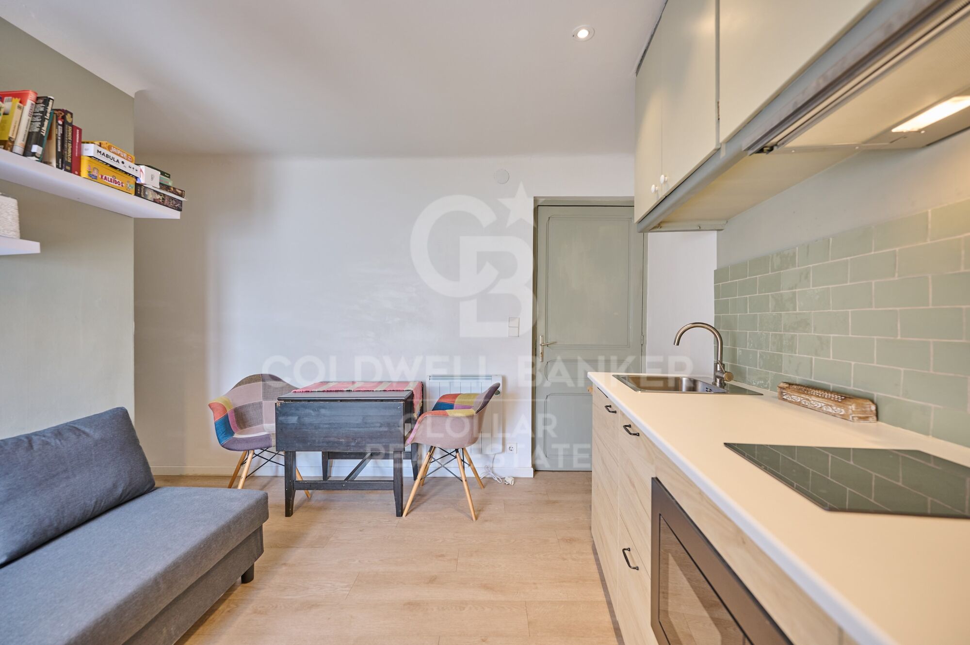 Apartamento reformado con terraza en Osséja