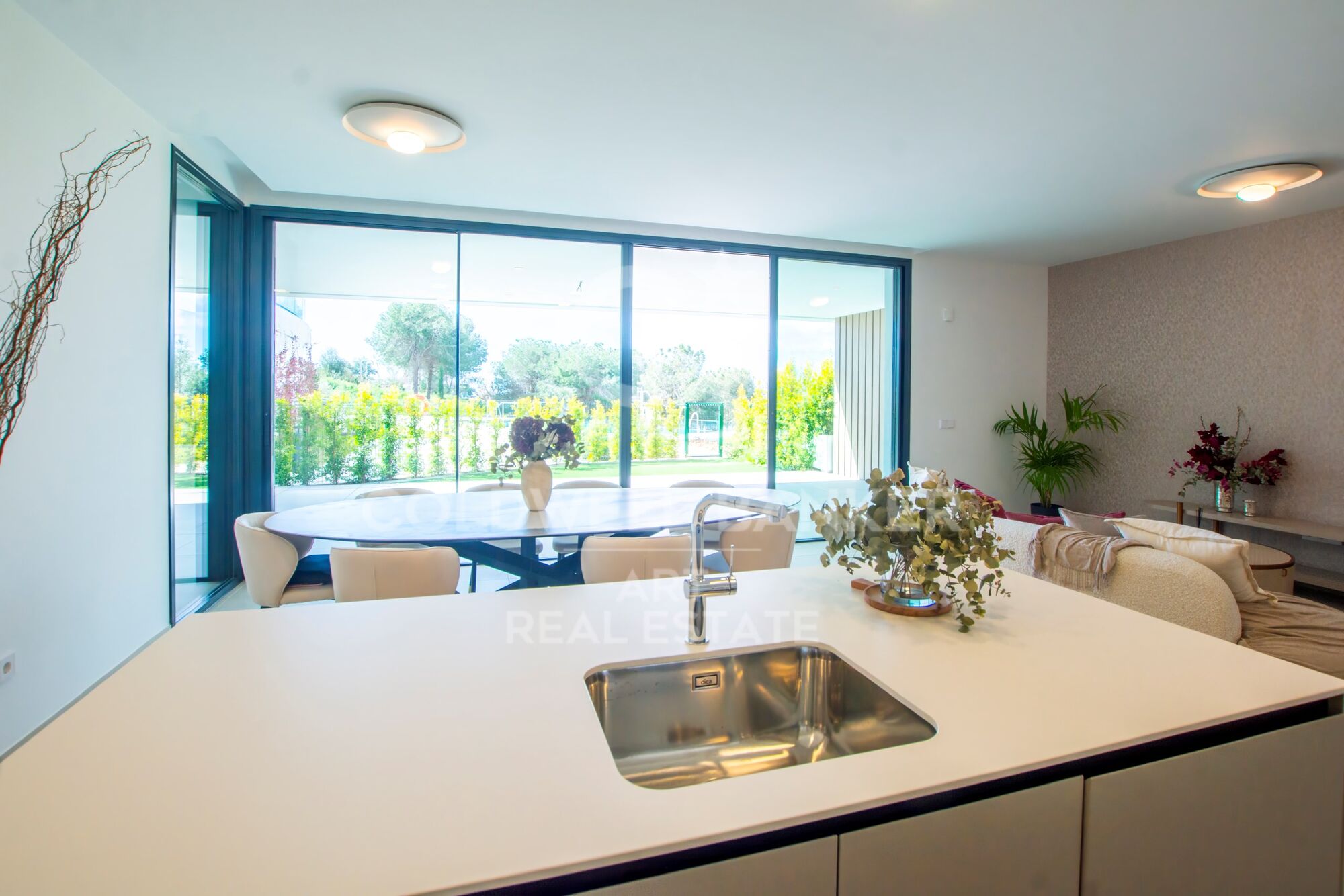 Appartement exclusif avec vue sur la mer à Cabopino, Marbella