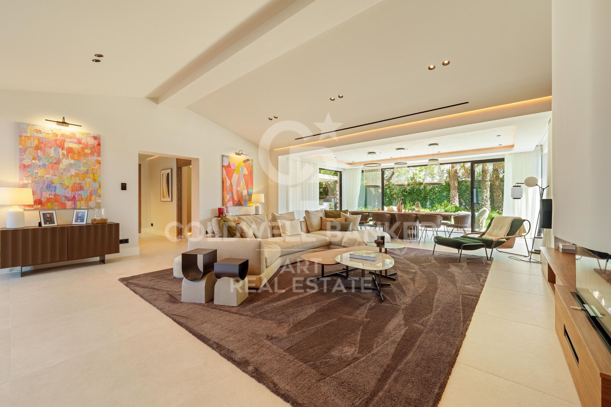 Exceptional one-level villa, located a few minutes from Puerto Banús-Marbella