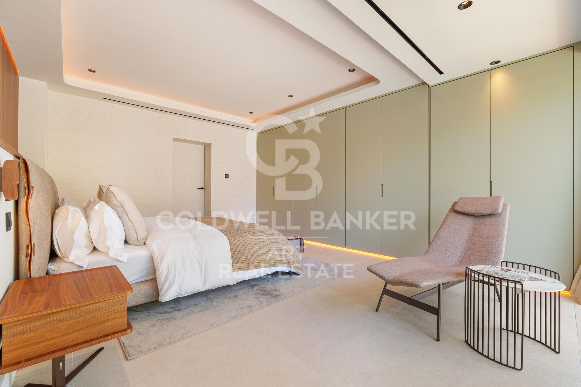 Exceptional one-level villa, located a few minutes from Puerto Banús-Marbella