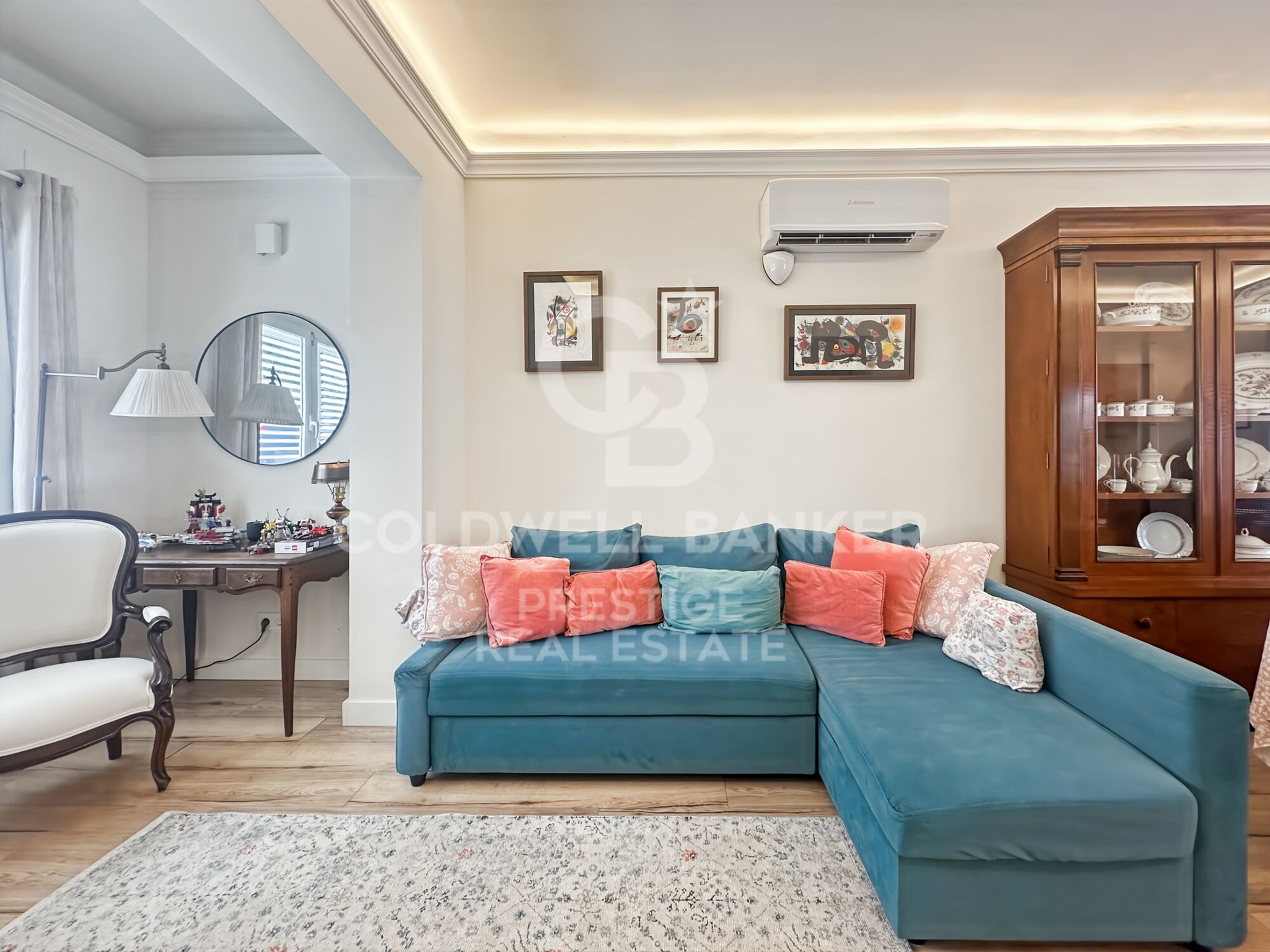 Casa unifamiliar reformada de 142 m² con terraza y vistas panorámicas