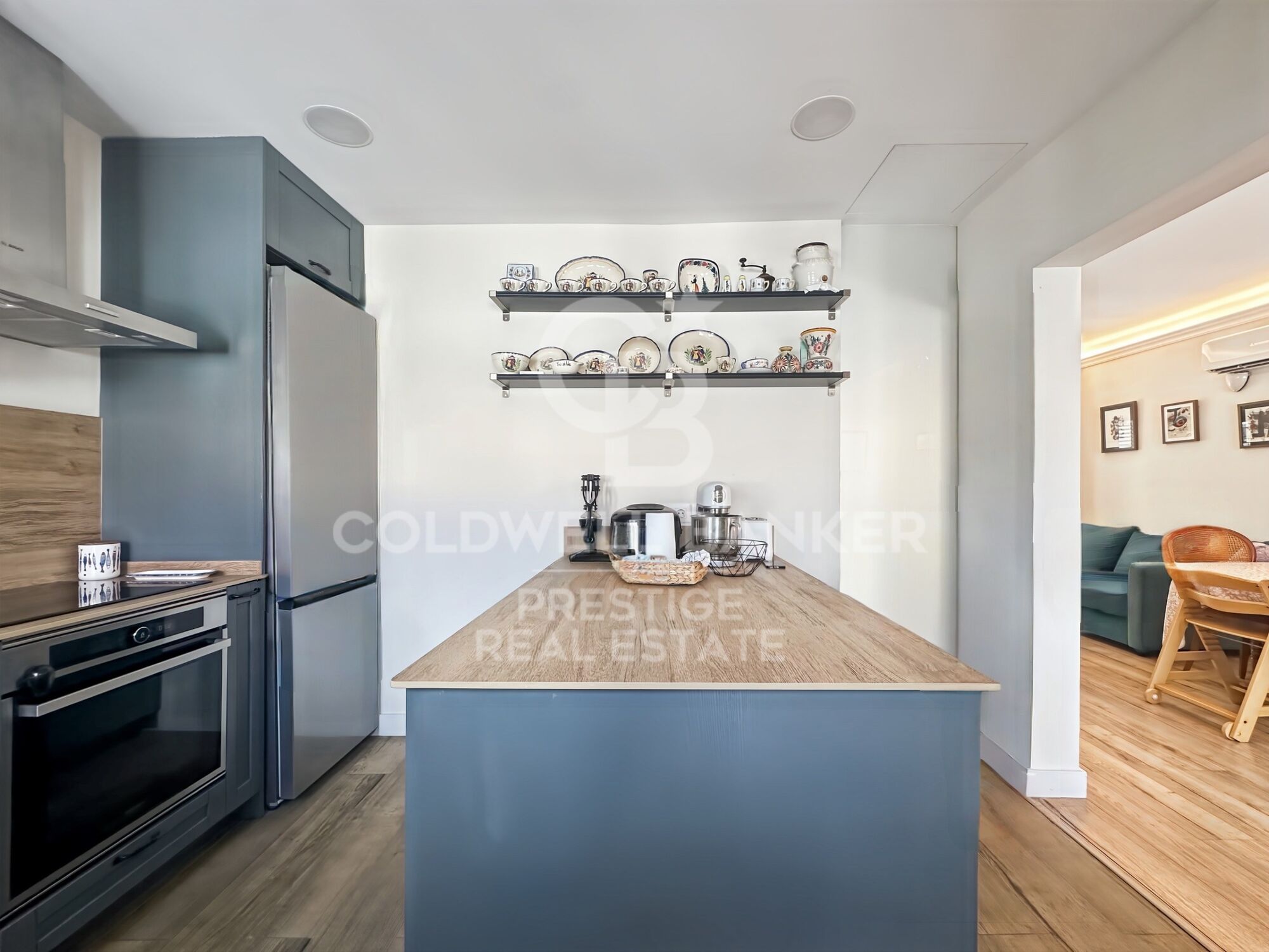 Casa unifamiliar reformada de 142 m² con terraza y vistas panorámicas