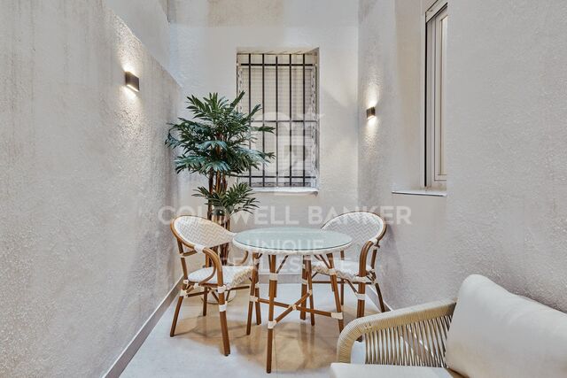 2 bedroom ground floor flat in Almagro