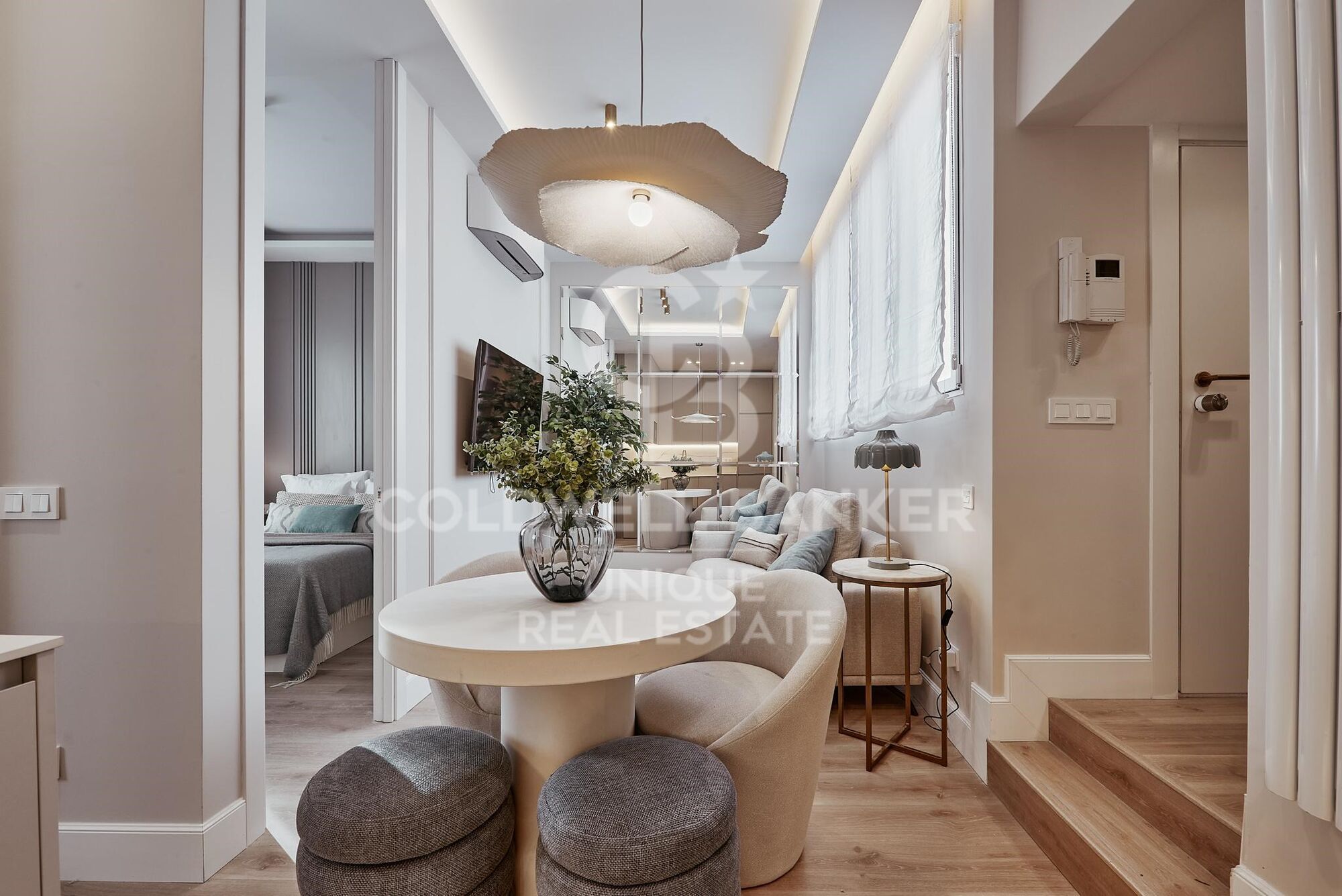 2 bedroom interior flat in Lista