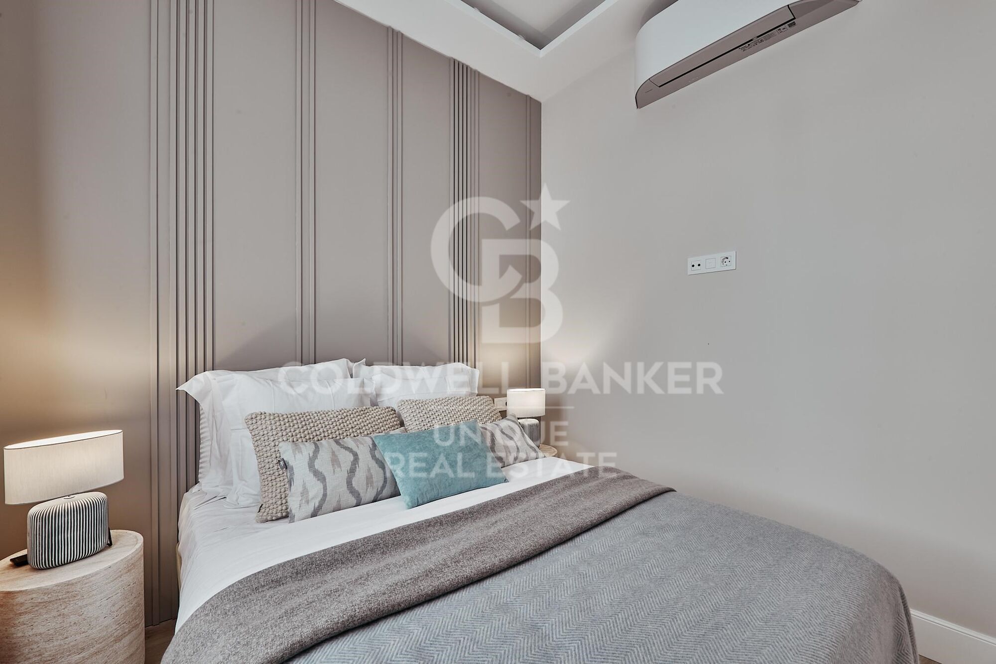 2 bedroom interior flat in Lista
