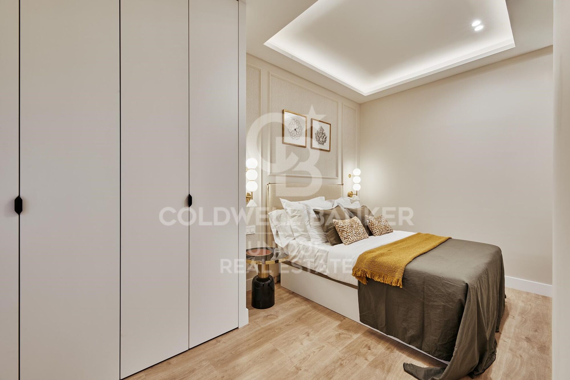 Appartement intérieur de 2 chambres dans le quartier de Salamanque