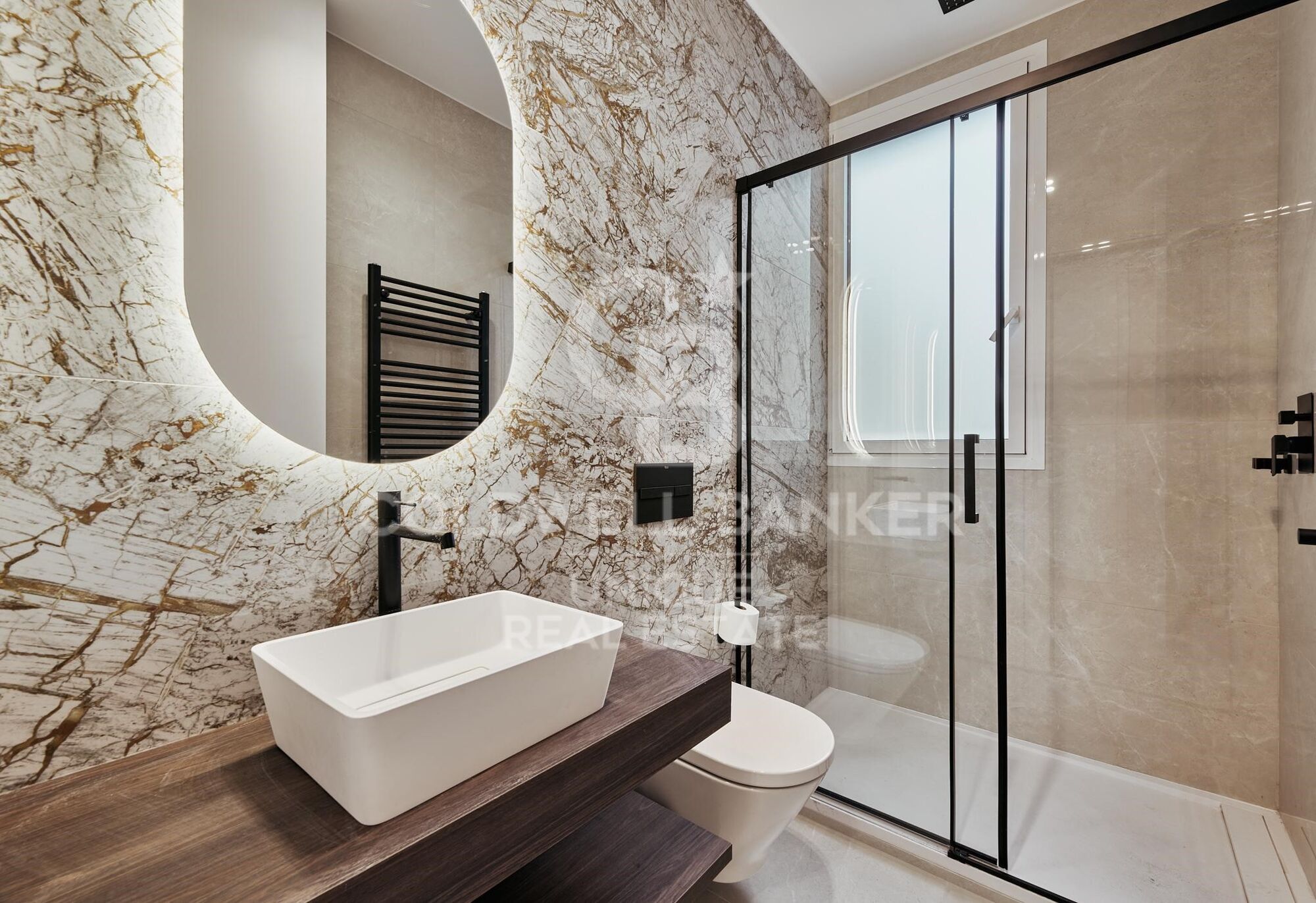 Appartement intérieur de 2 chambres dans le quartier de Salamanque