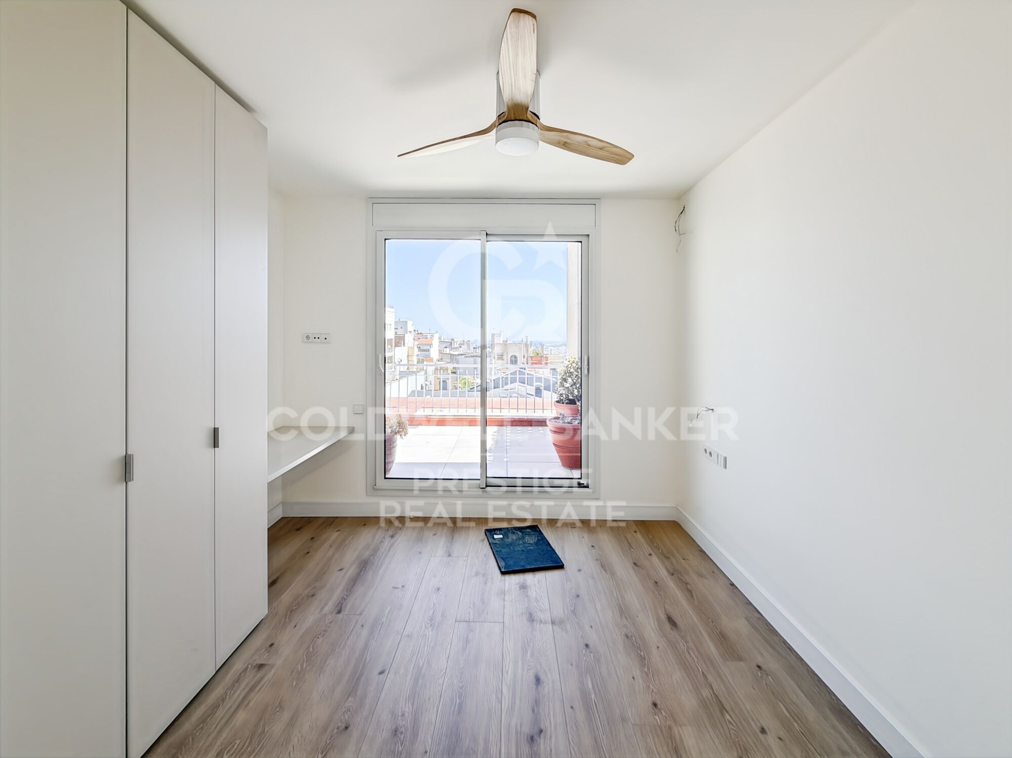 Ático dúplex recién reformado con 90 m² de terrazas y vistas en la Zona Alta de Barcelona