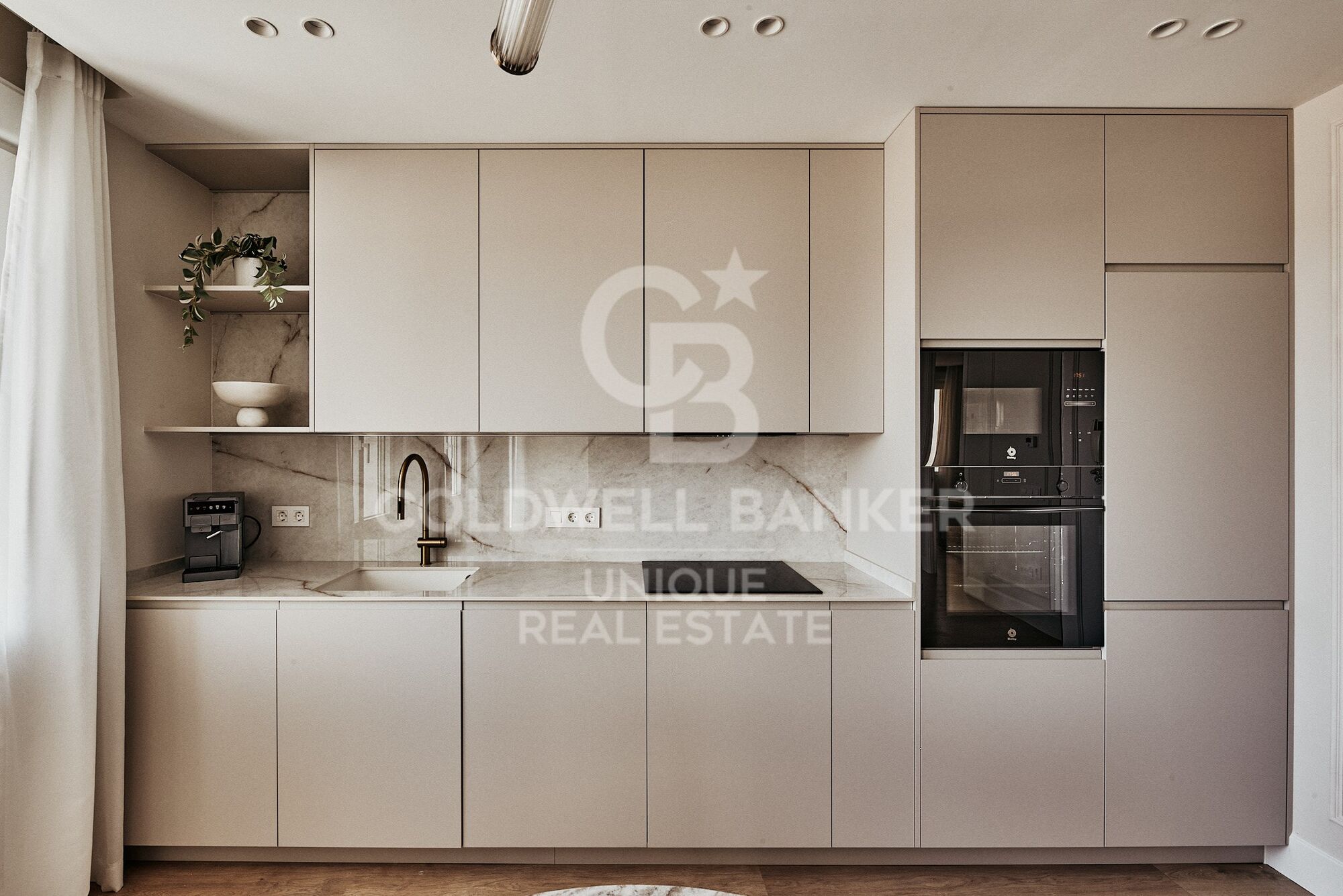 Flat 3 Bedrooms Sale Madrid