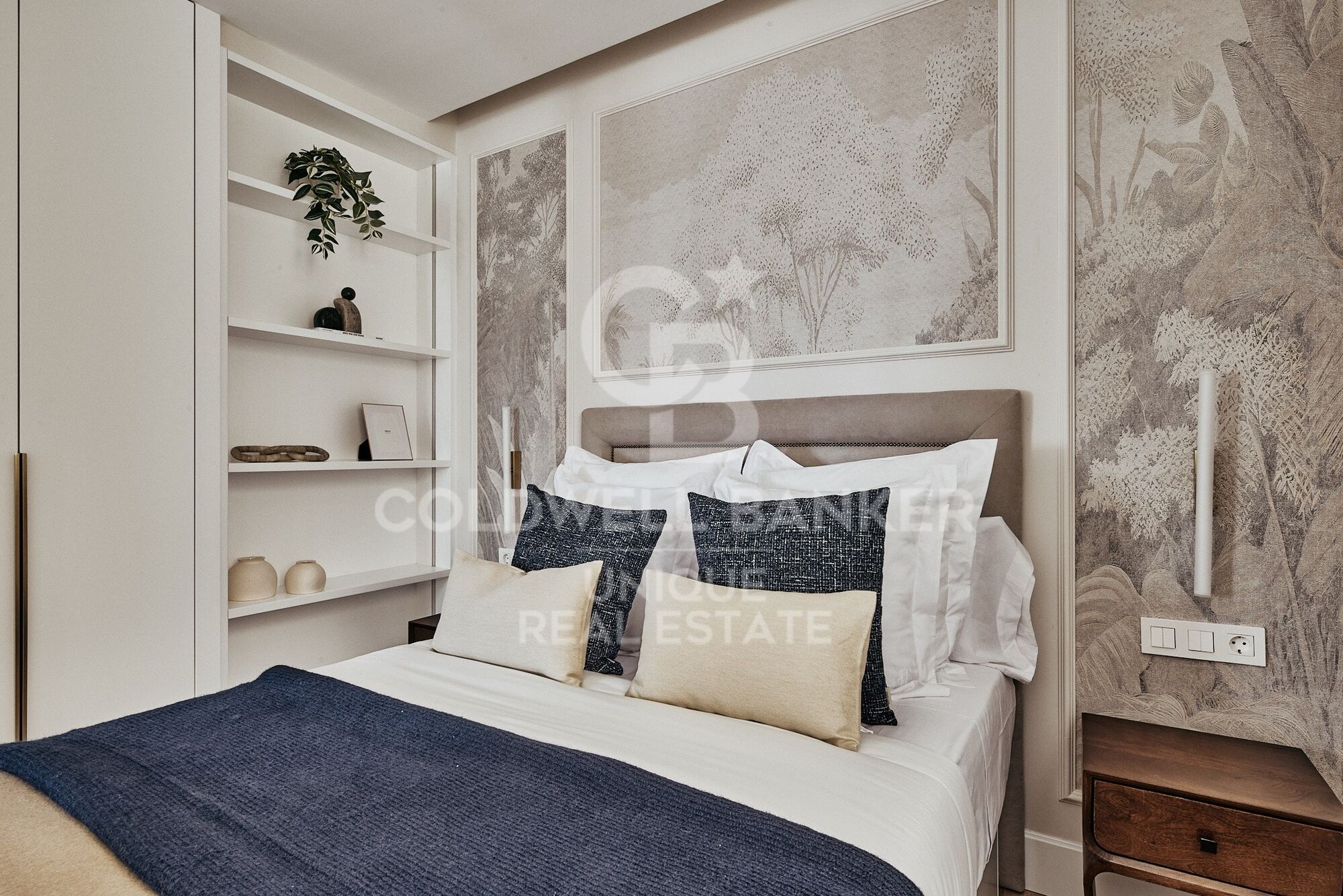 Flat 3 Bedrooms Sale Madrid