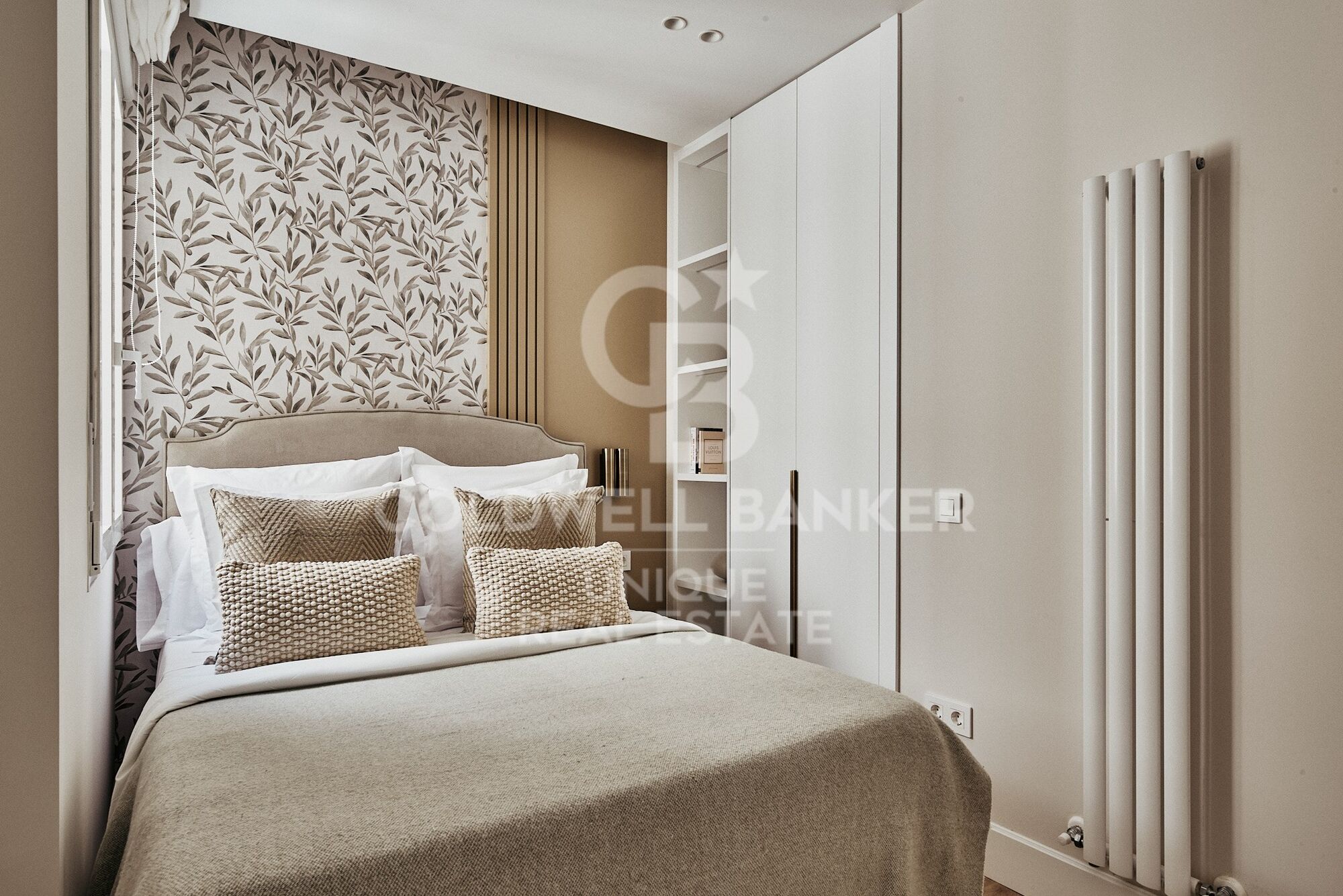 Flat 3 Bedrooms Sale Madrid