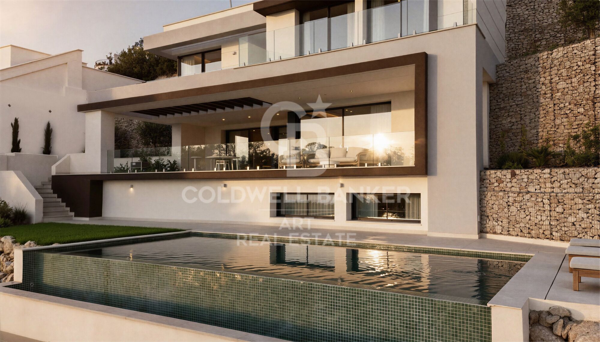 Beautiful modern villas located in Pinares de San Antón- Malaga
