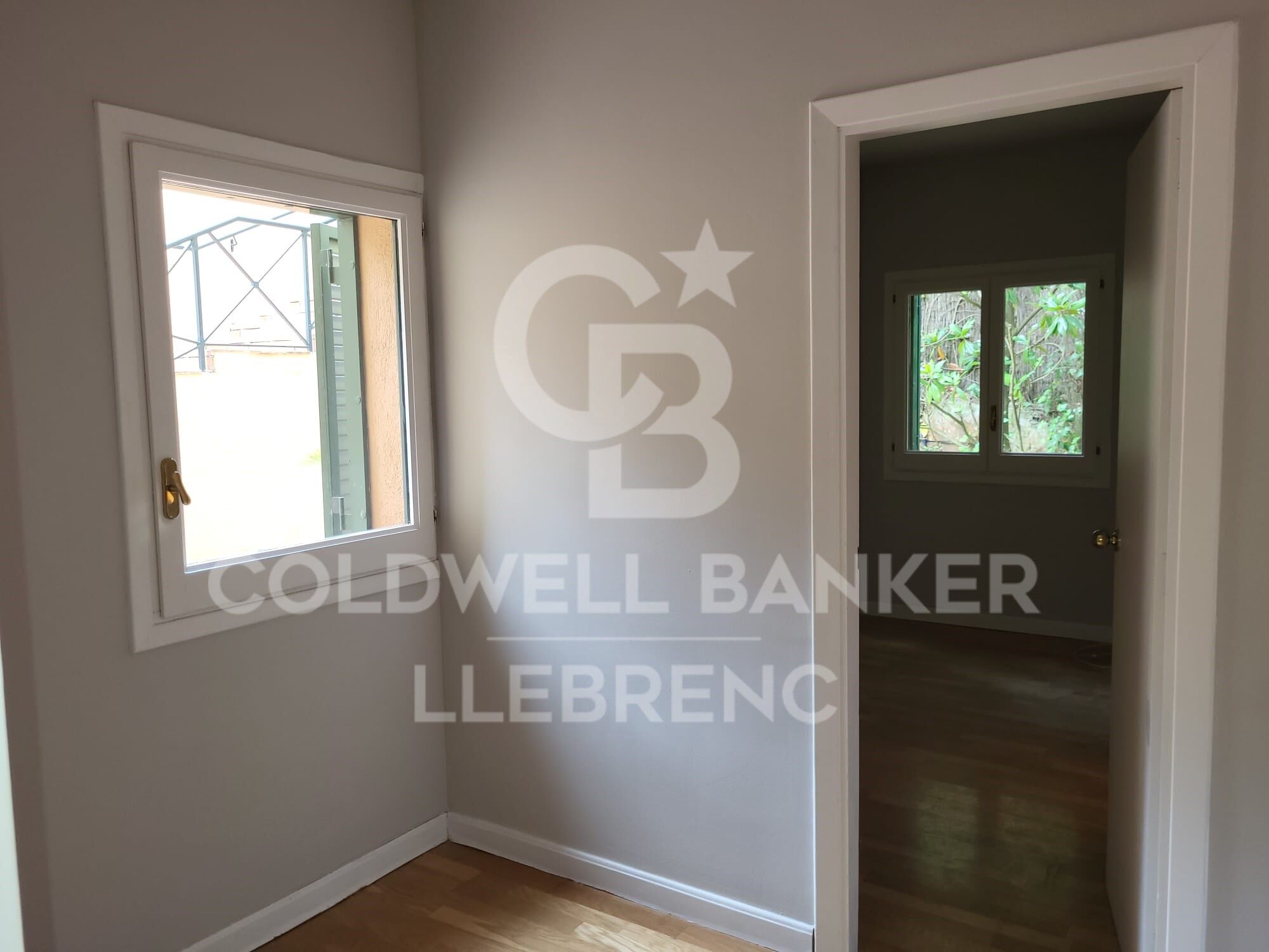 Apartment for rent in Vallvidrera with a large terrace