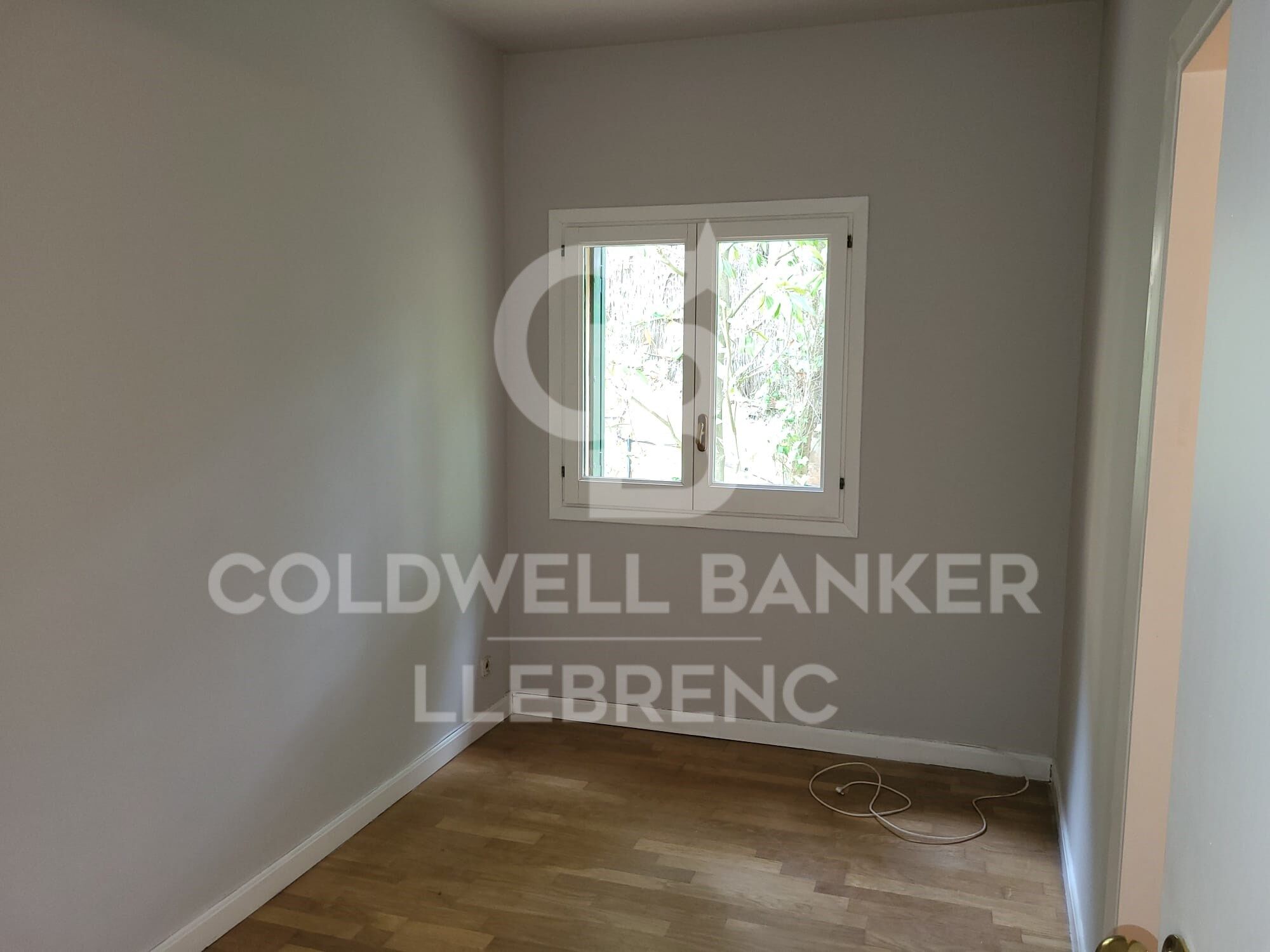 Apartment for rent in Vallvidrera with a large terrace