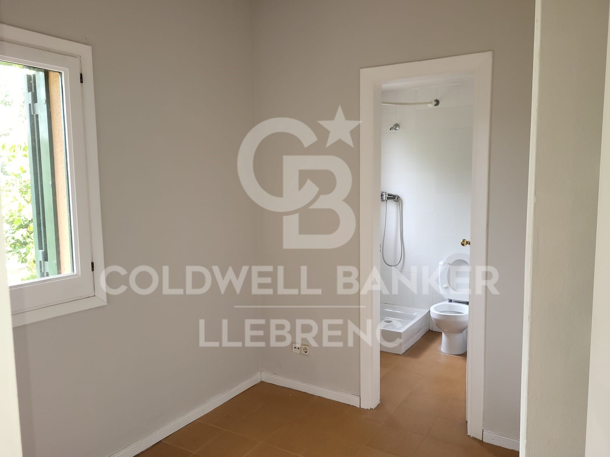 Apartment for rent in Vallvidrera with a large terrace