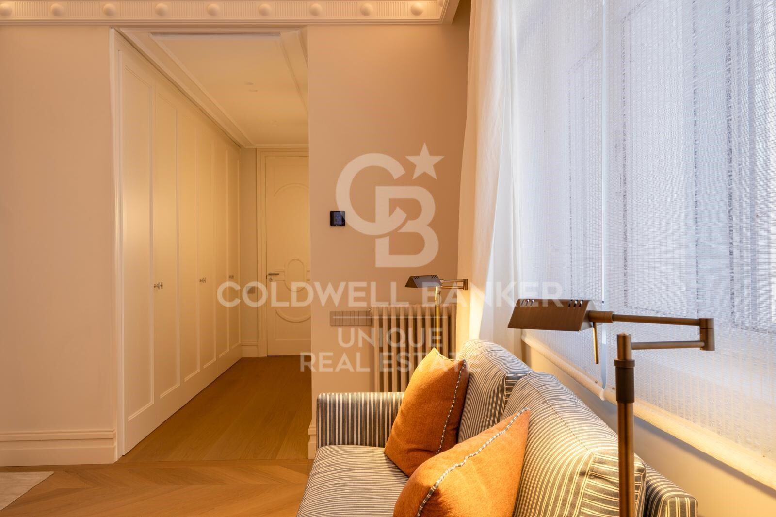 Appartement tout neuf de 4 chambres à Recoletos