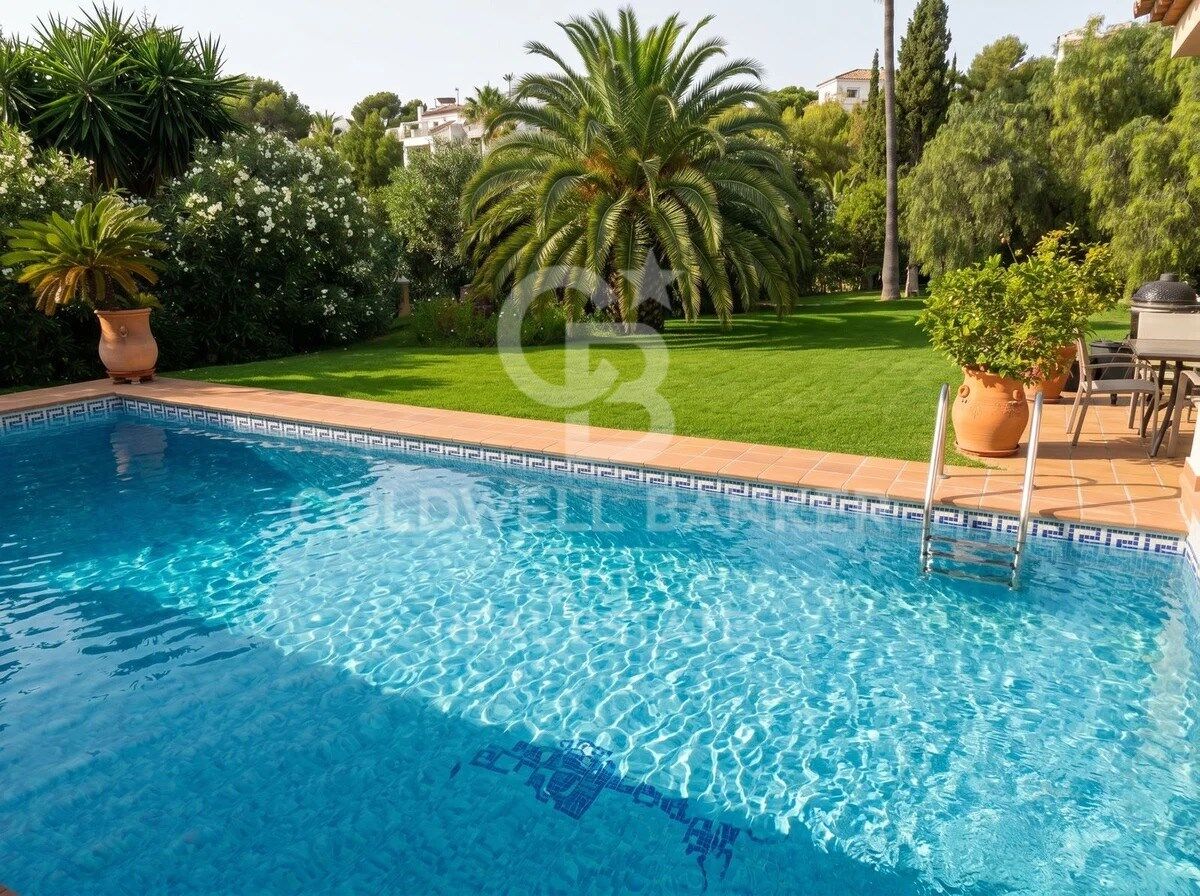 Villa mit großem Potenzial in Elviria