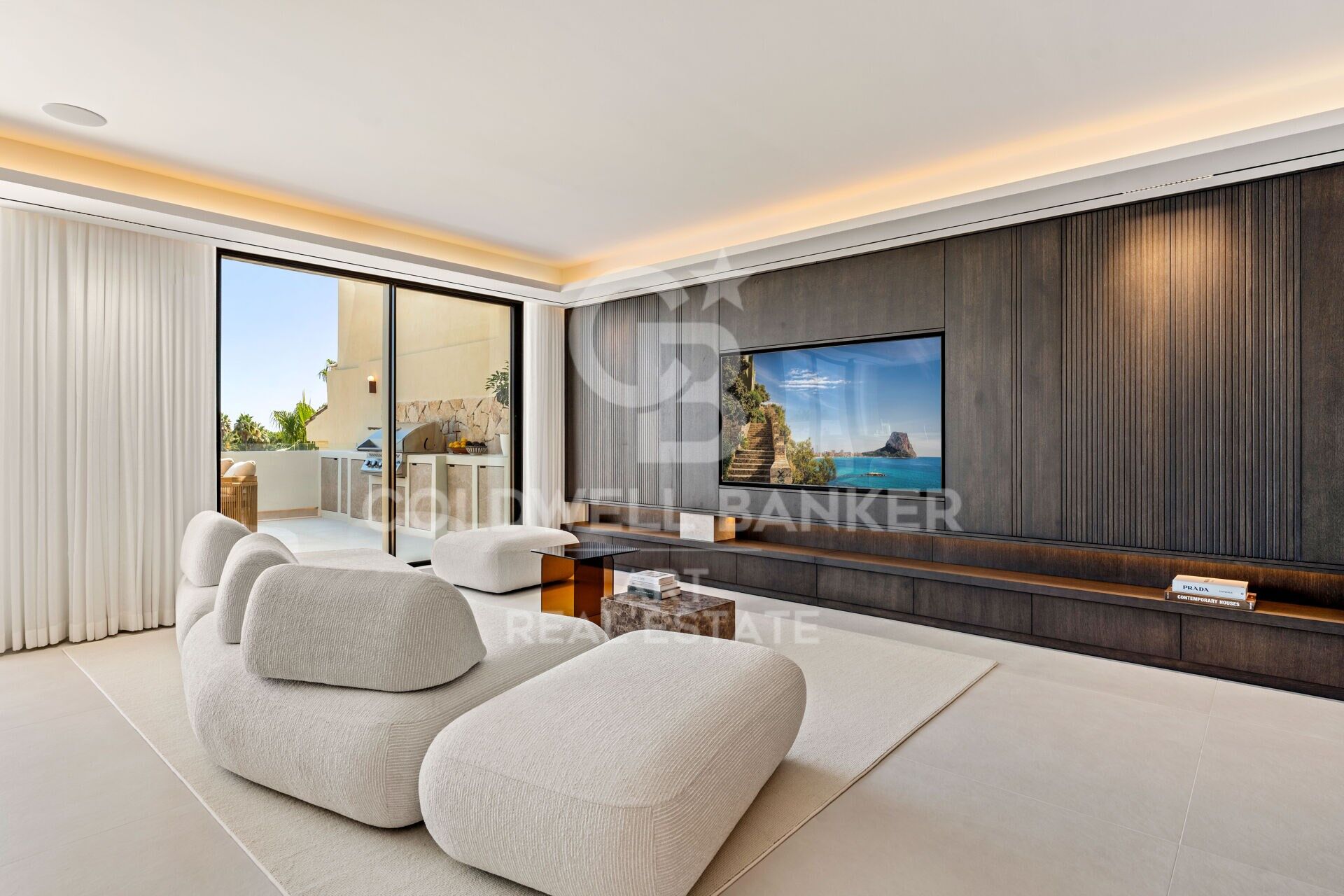 Spectaculaire penthouse entièrement rénové à Sierra Blanca- Marbella